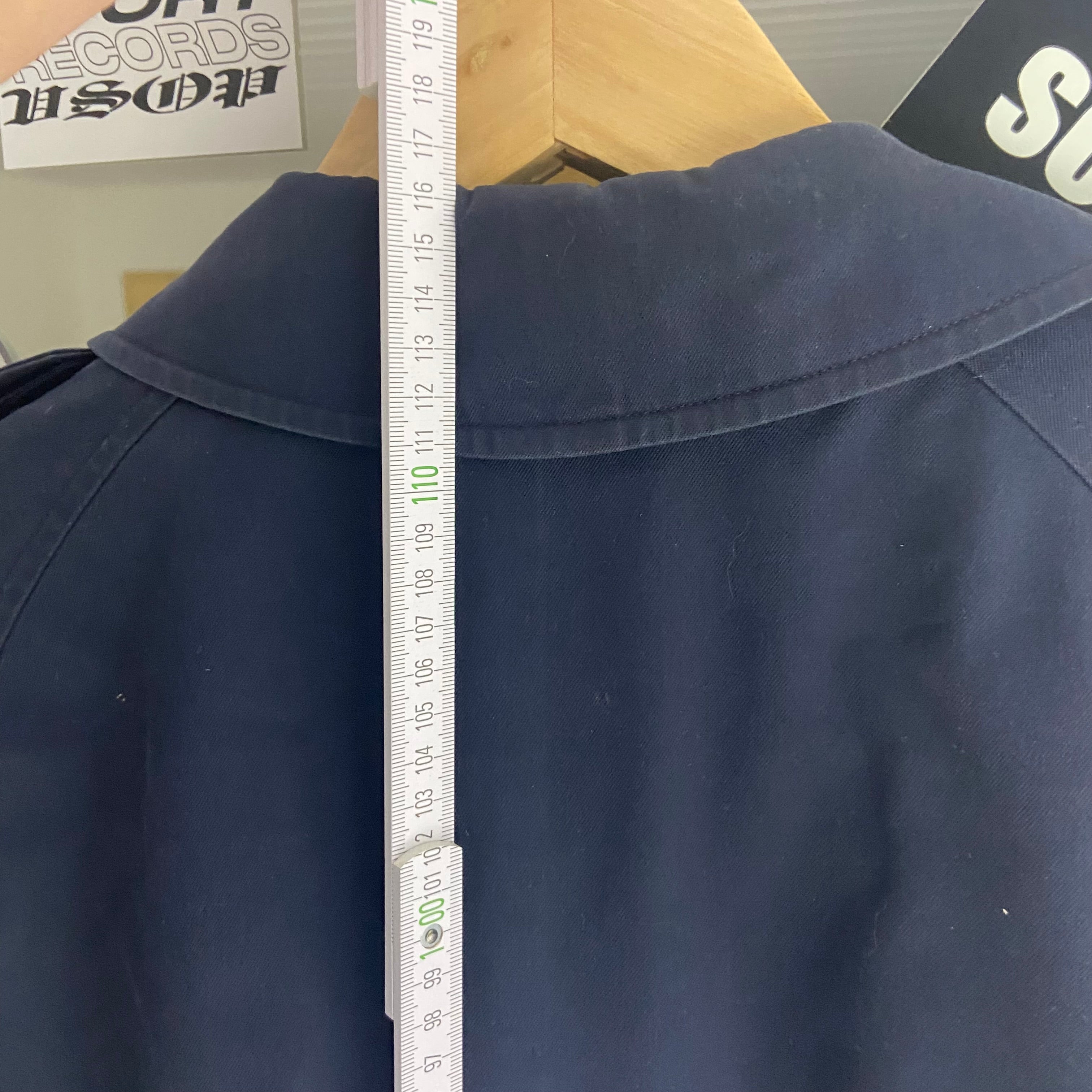 Burberrys Trenchcoat (10/S)
