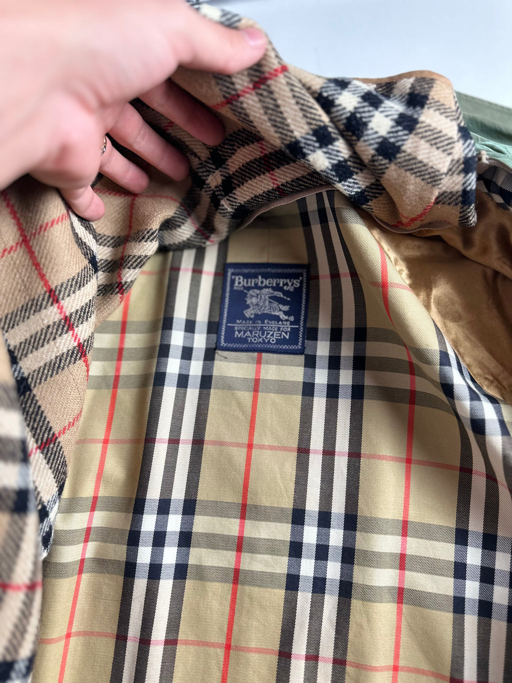 Burberrys Carcoat (48/M) including Inlet