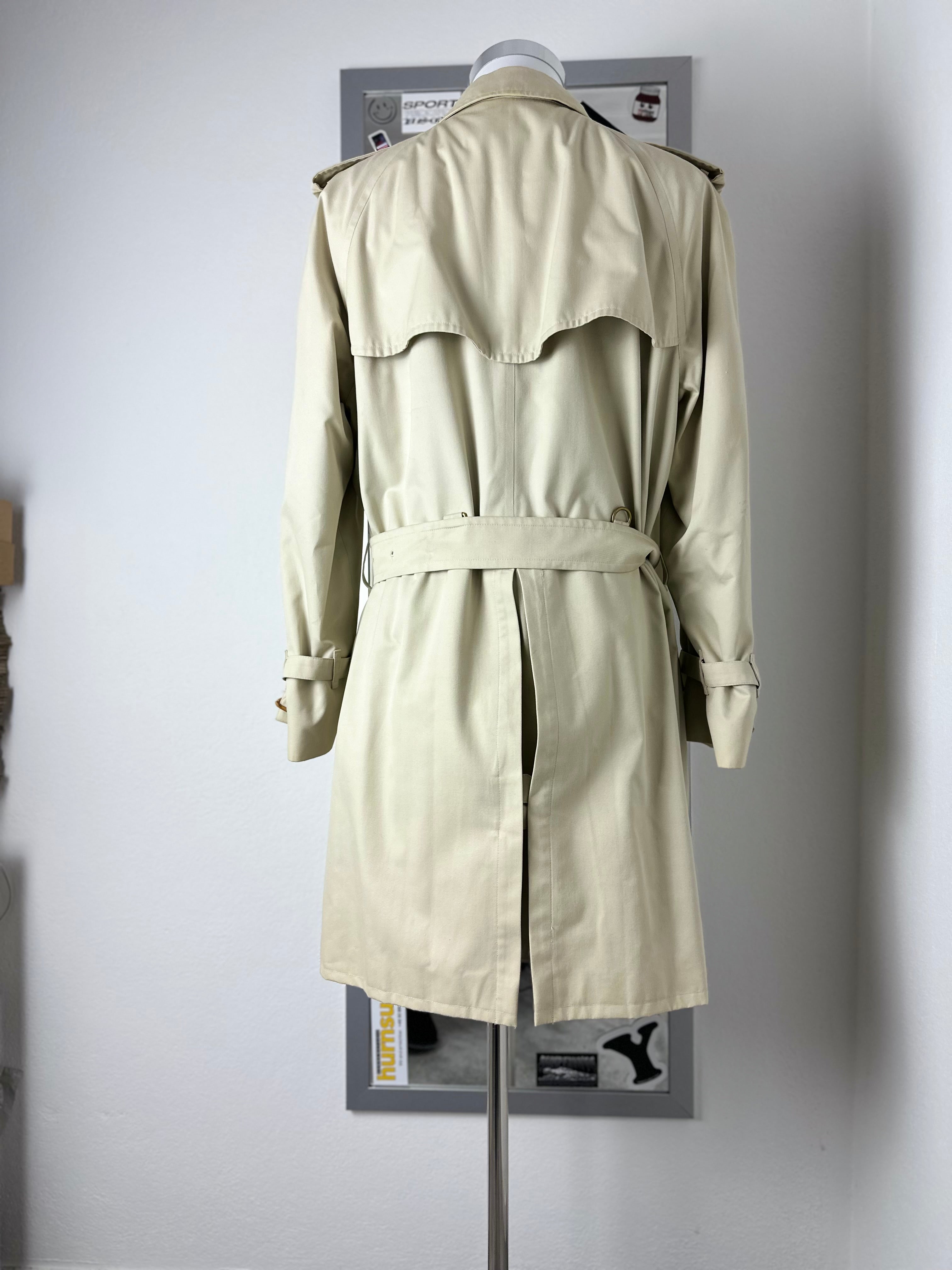 Burberrys Trenchcoat (50/L)