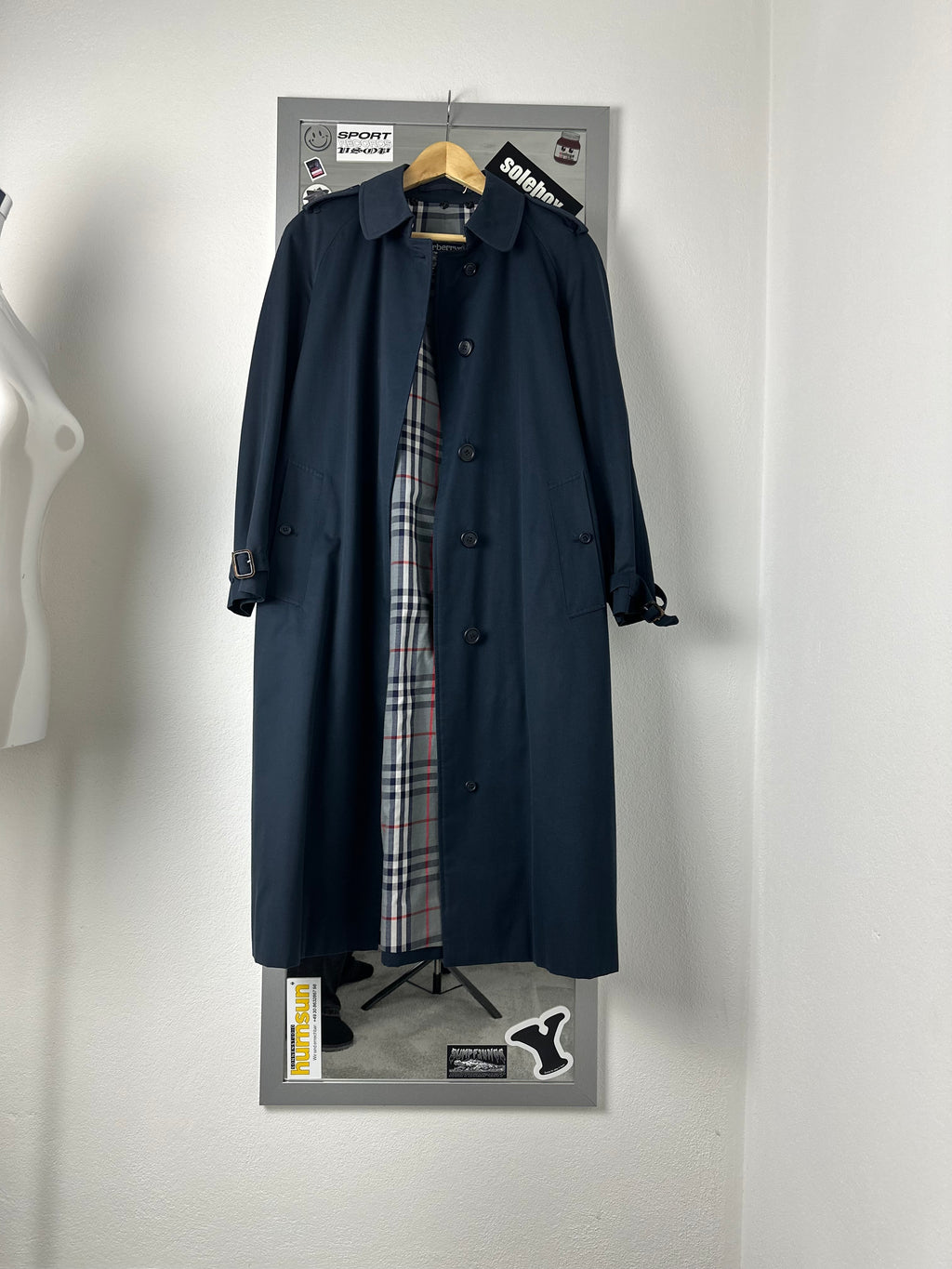 Burberrys Trenchcoat (12/M)