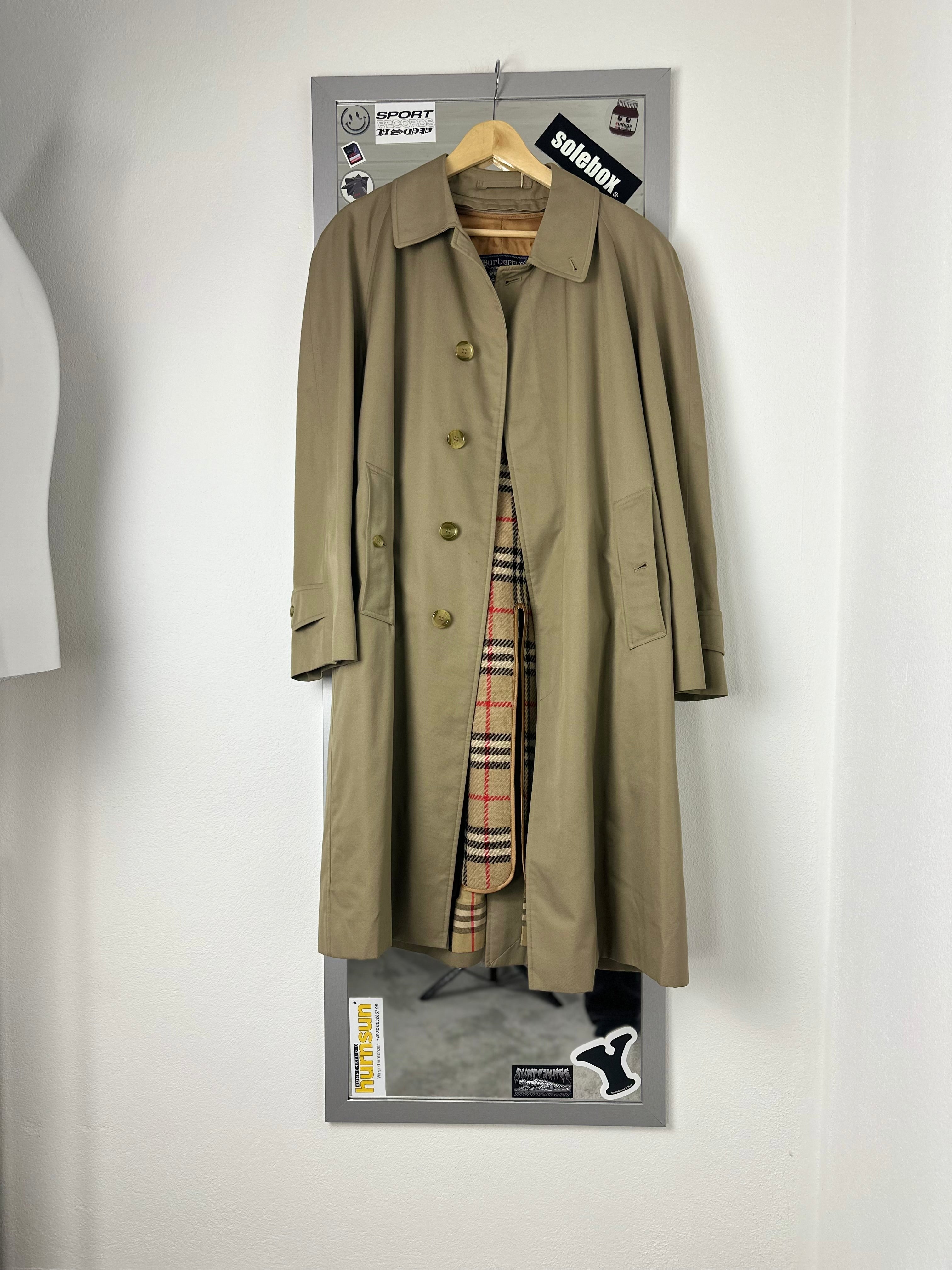 Burberrys Carcoat (50/L) including Inlet
