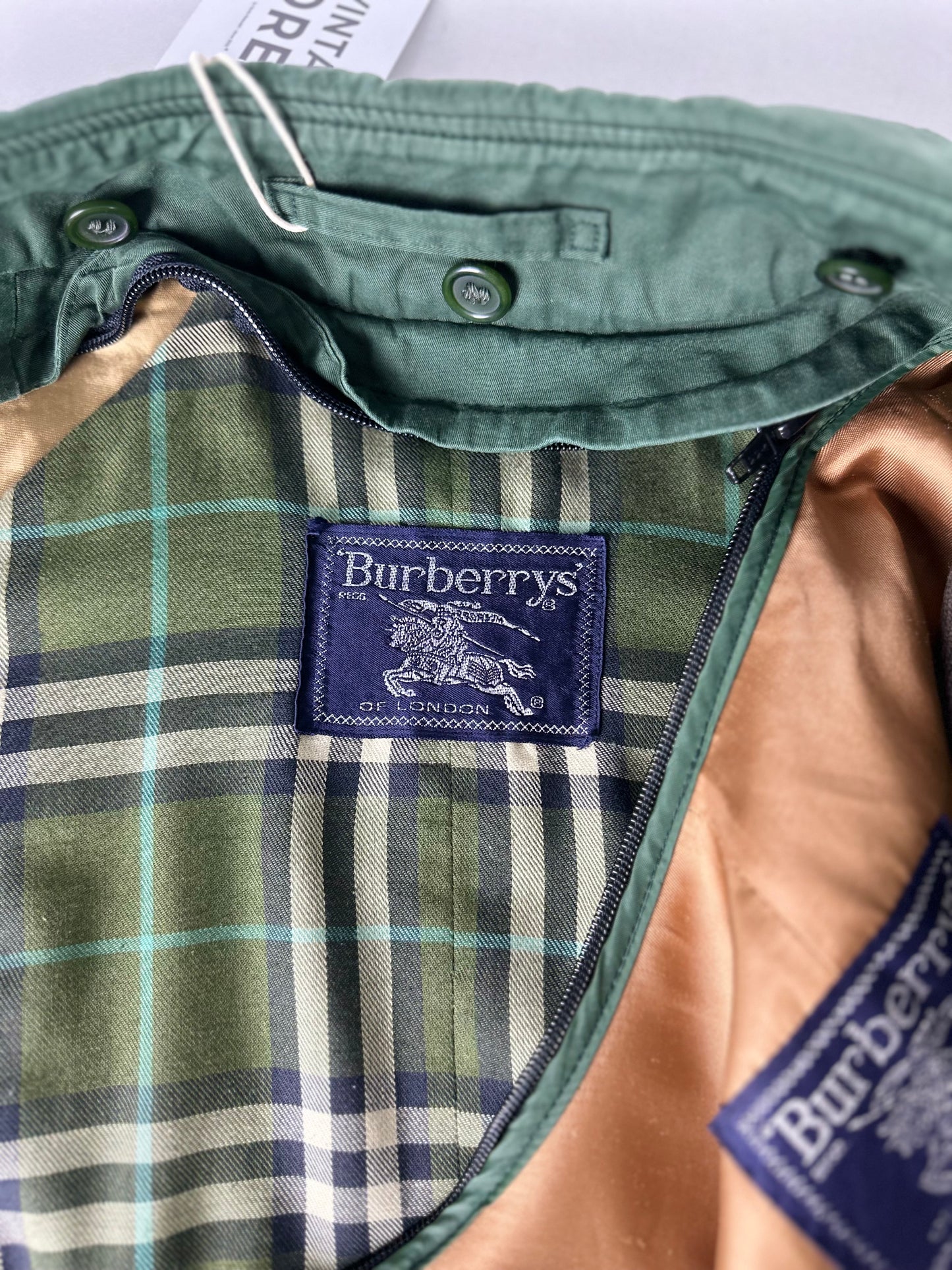 Vintage Burberry Trench Coat Size 12 M With Lining