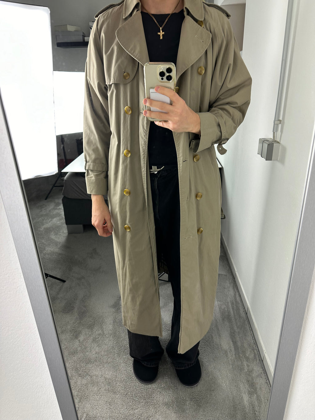 Burberrys Trenchcoat (14/L) including Inlet