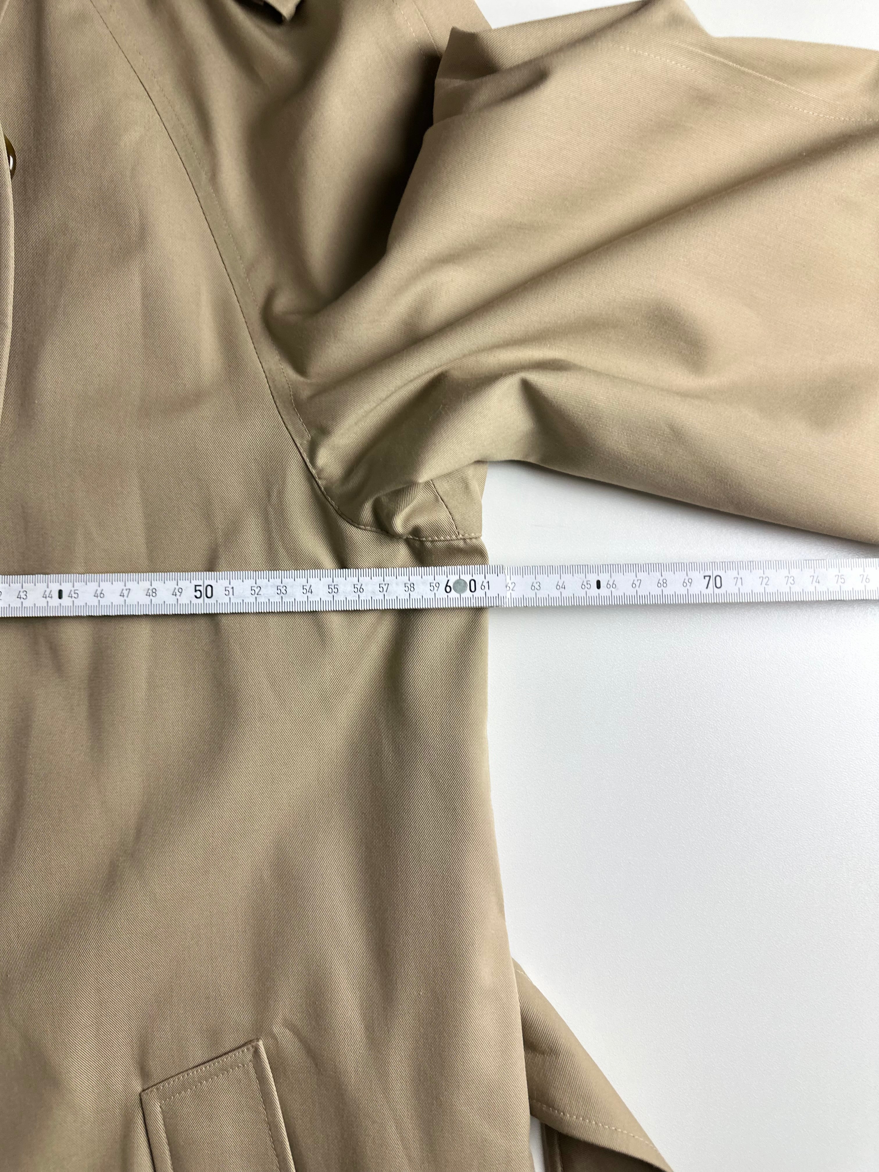 Burberrys Trenchcoat (52/L)