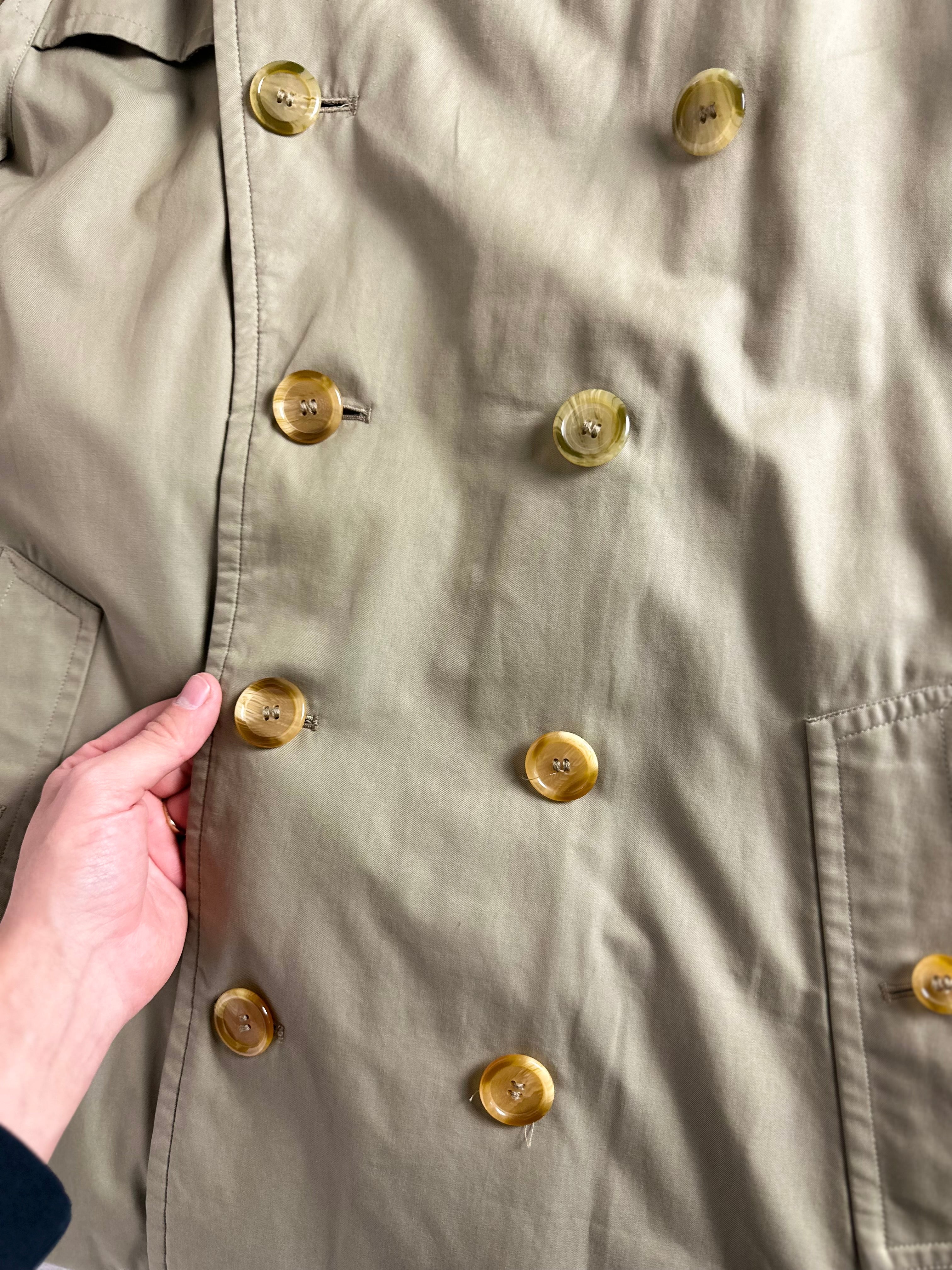 Burberrys Trenchcoat (46/S) including Inlet