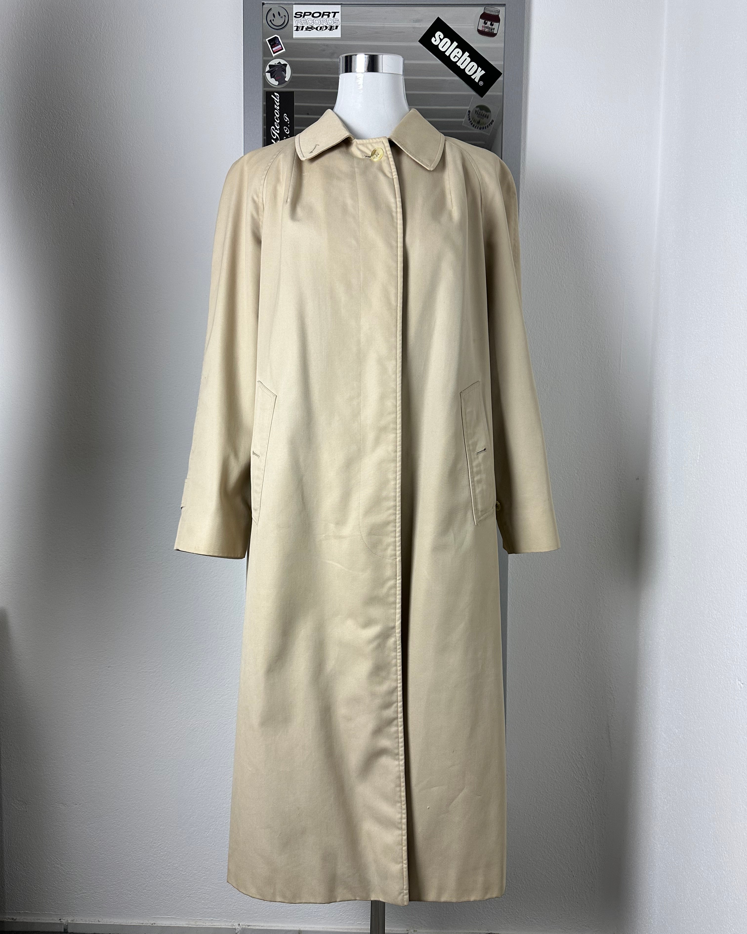 Burberrys Carcoat (14/L)