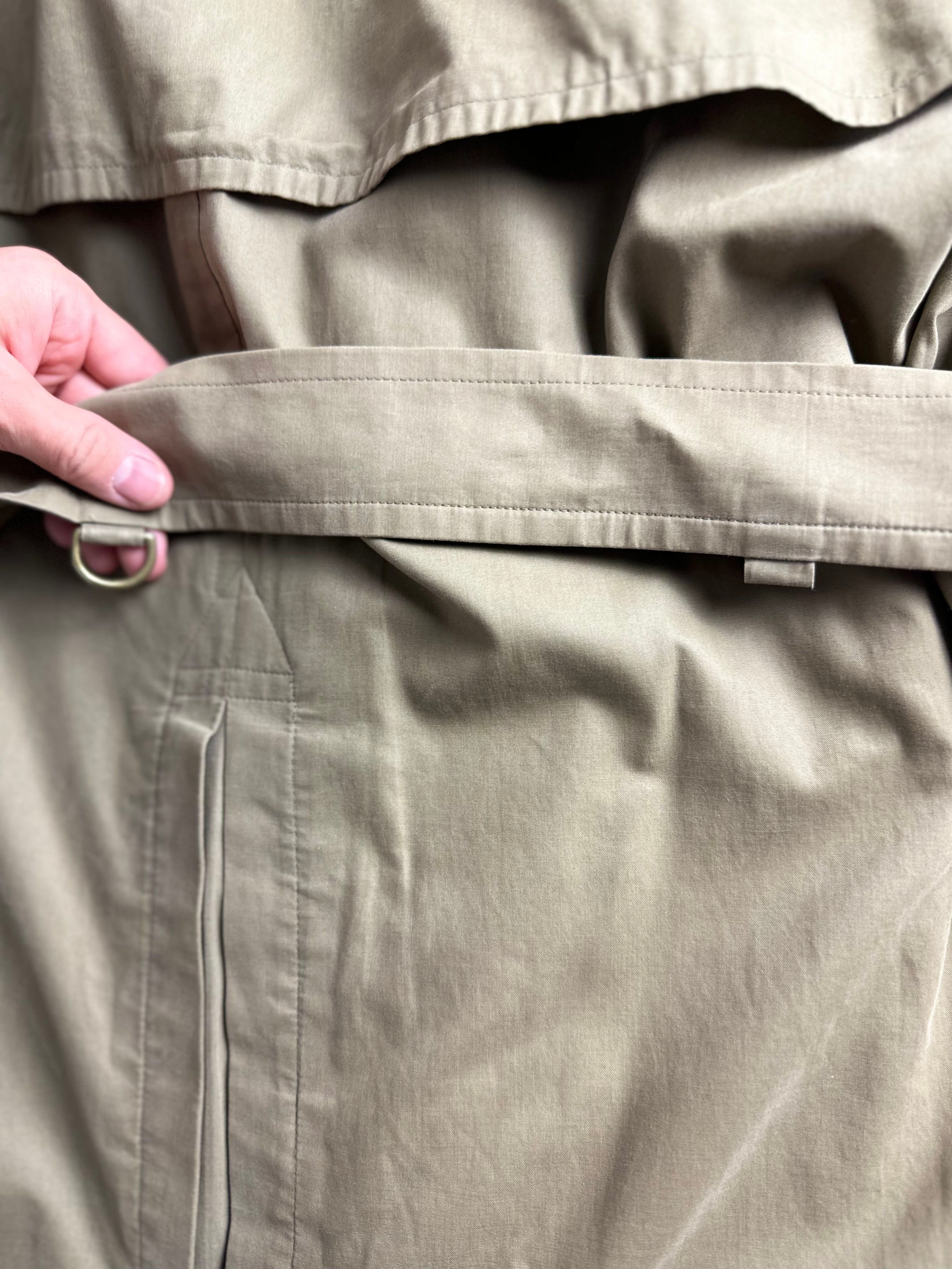 Burberrys Trenchcoat (54/XL) including Inlet