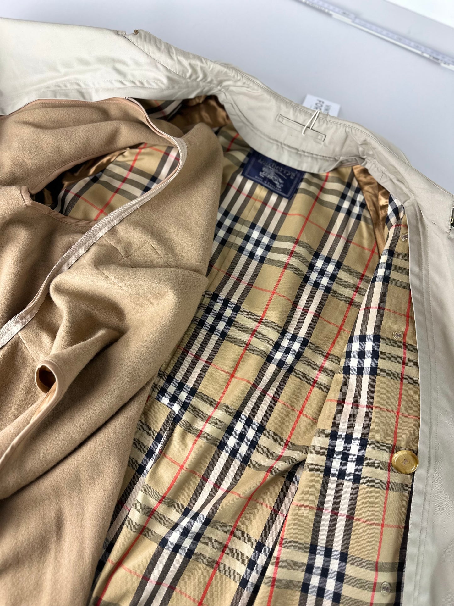Vintage Burberry Trench Coat Size 48 M With Lining