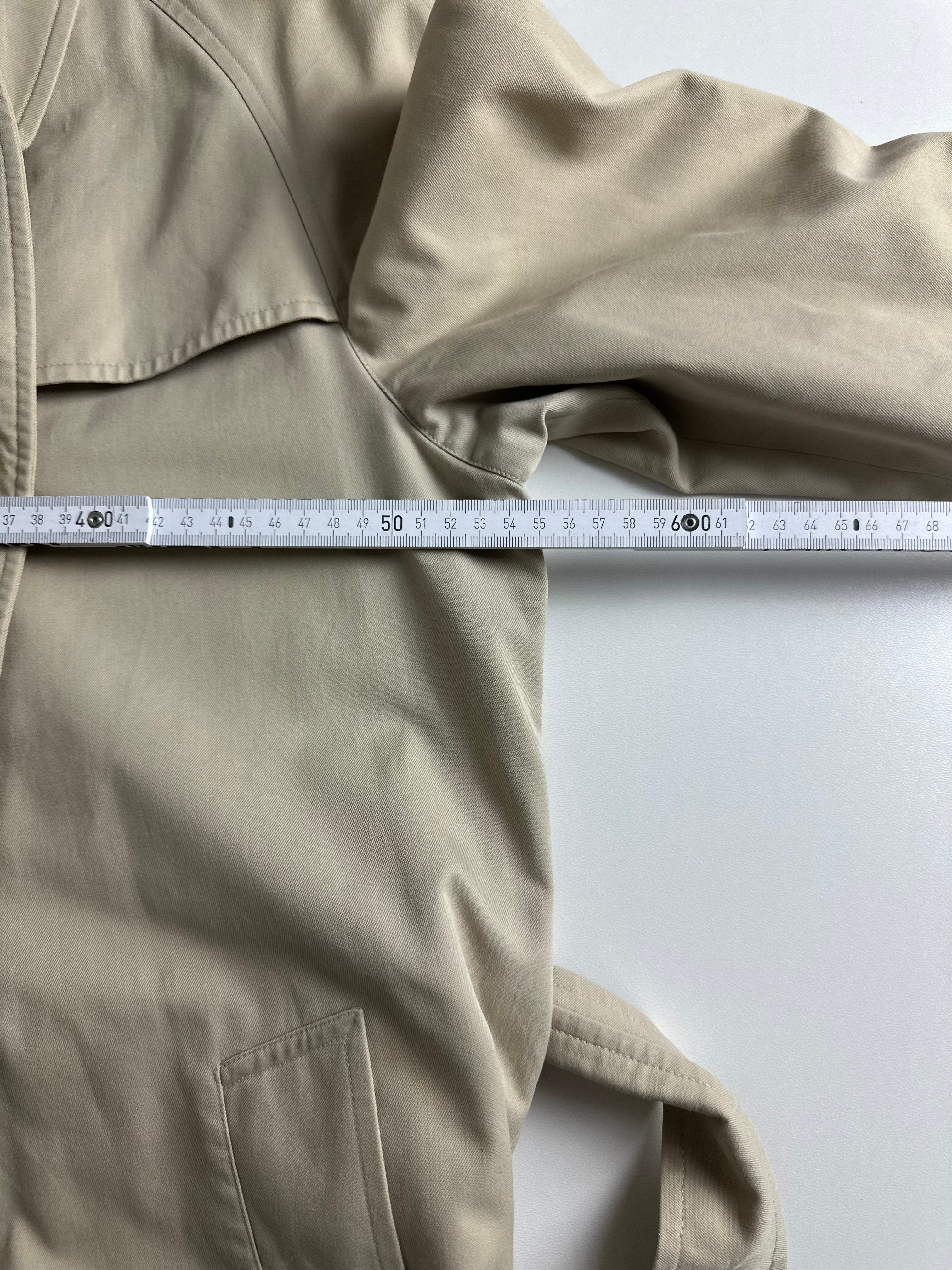 Burberrys Trenchcoat (12/M)