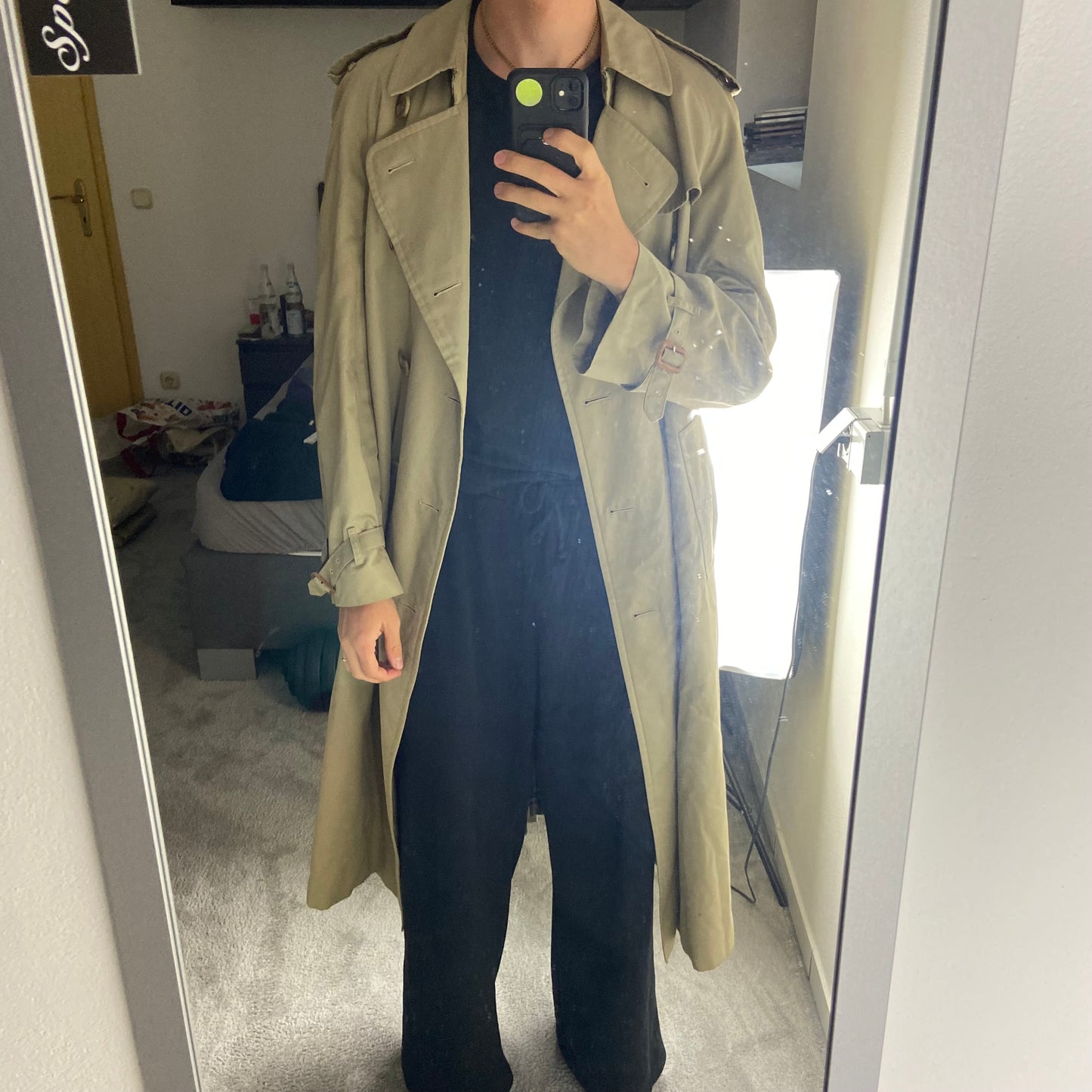 Burberrys Trenchcoat (50/L) including Inlet