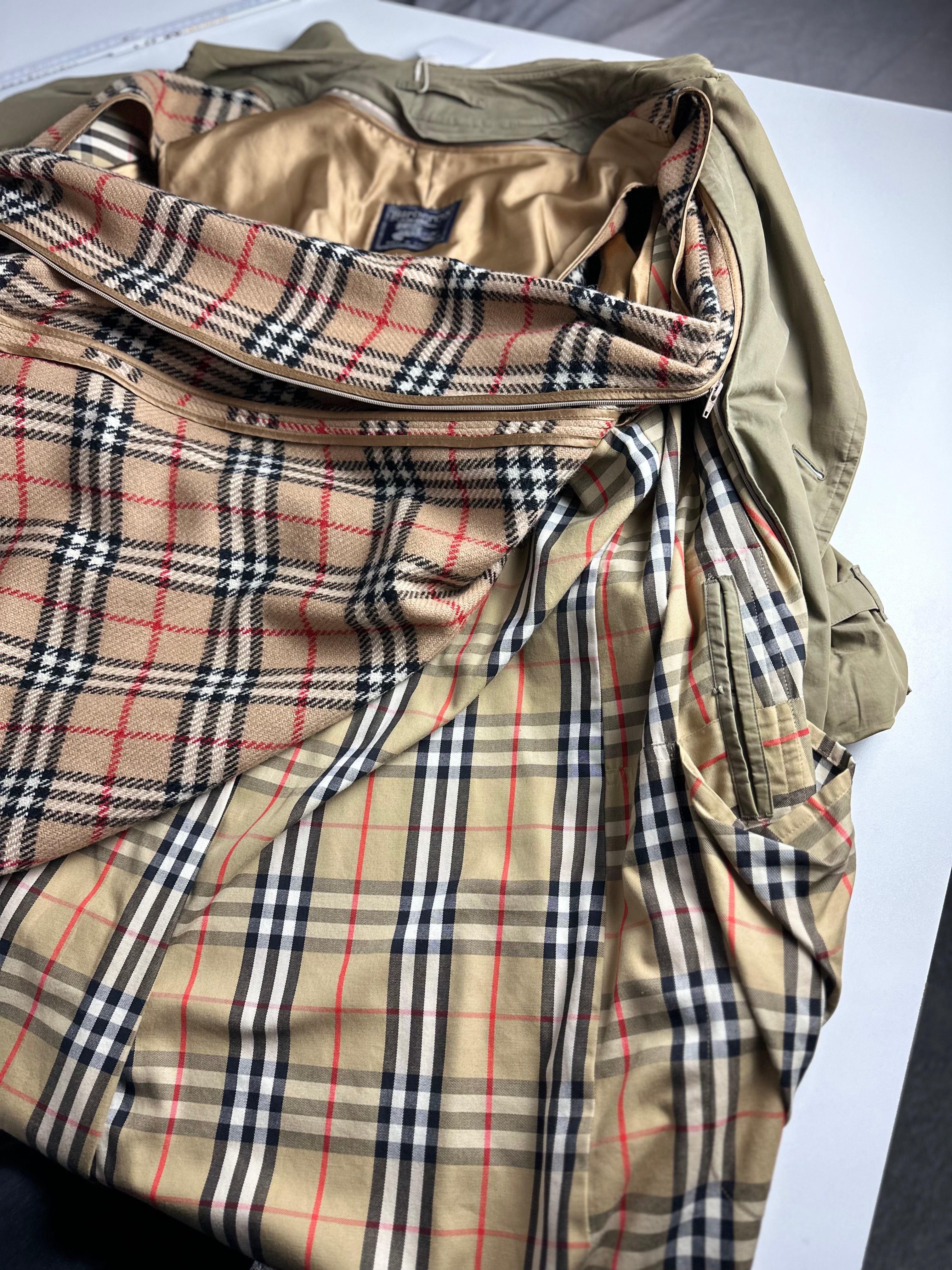 Burberrys Trenchcoat (54/XL) including Inlet