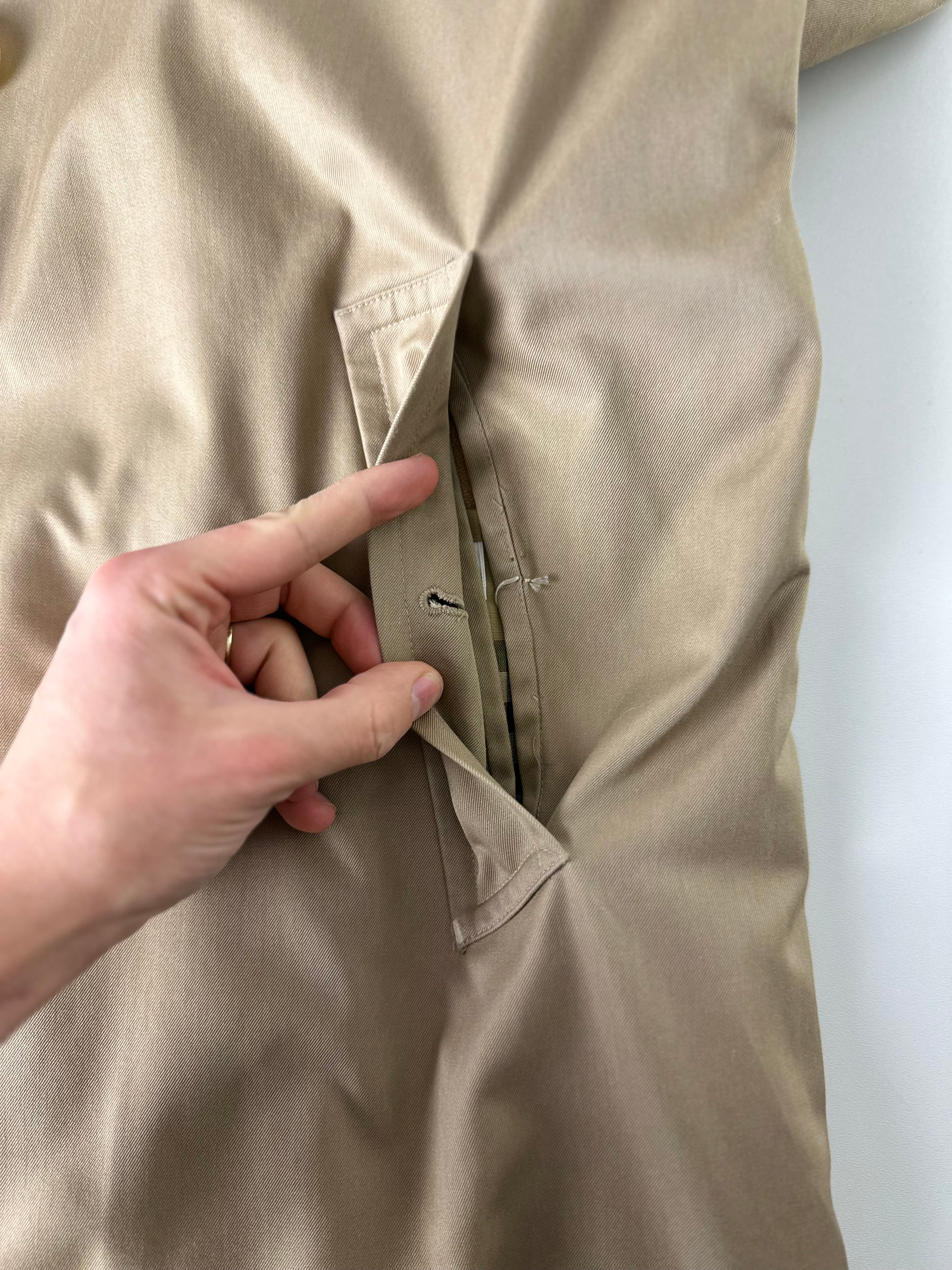 Burberrys Trenchcoat (58/XXL) including Inlet