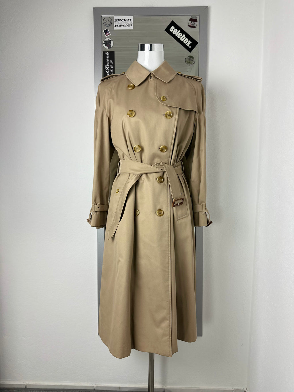 Burberrys Trenchcoat (12/M)
