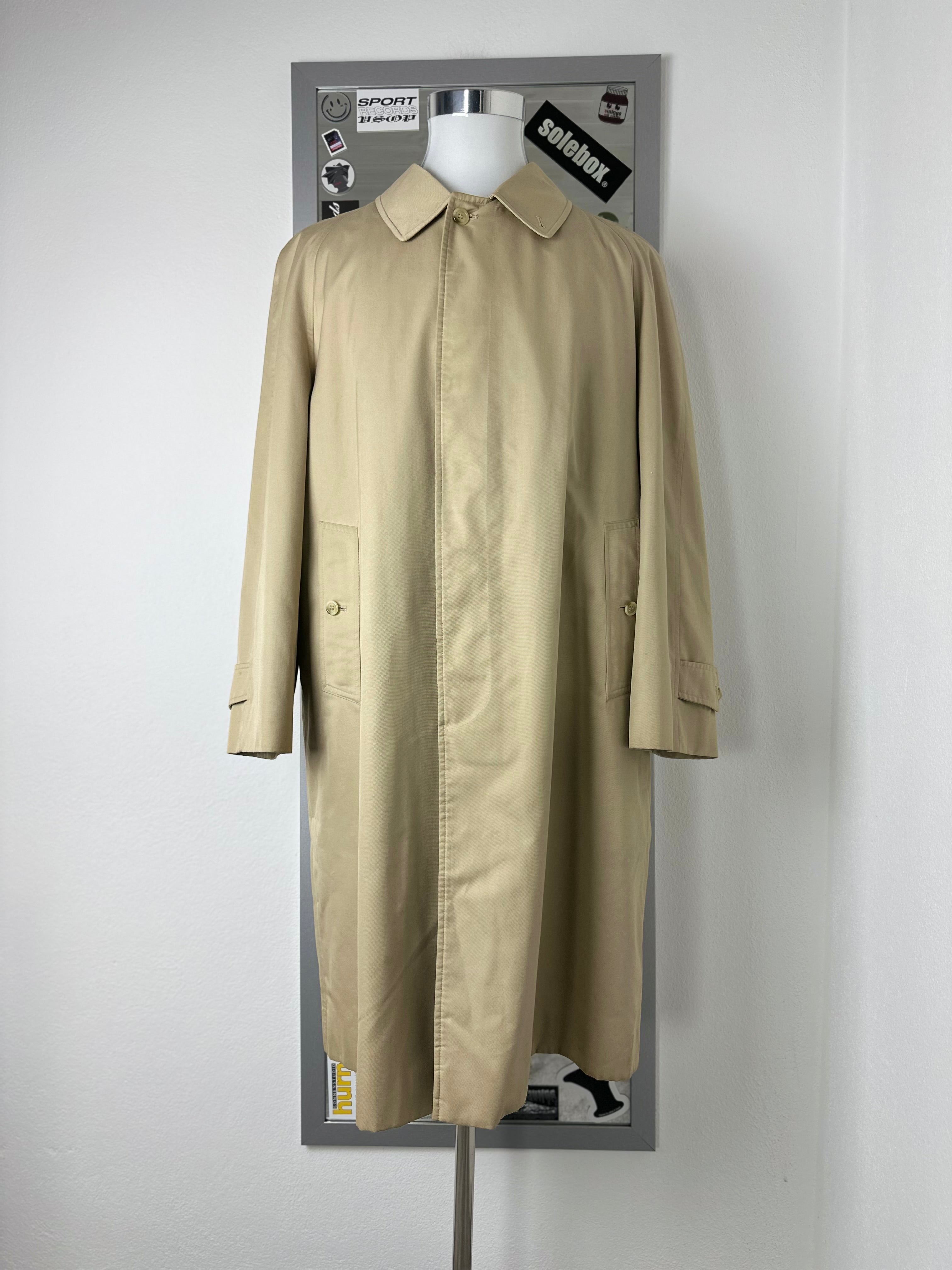 Burberrys Trenchcoat (52/L) including Inlet