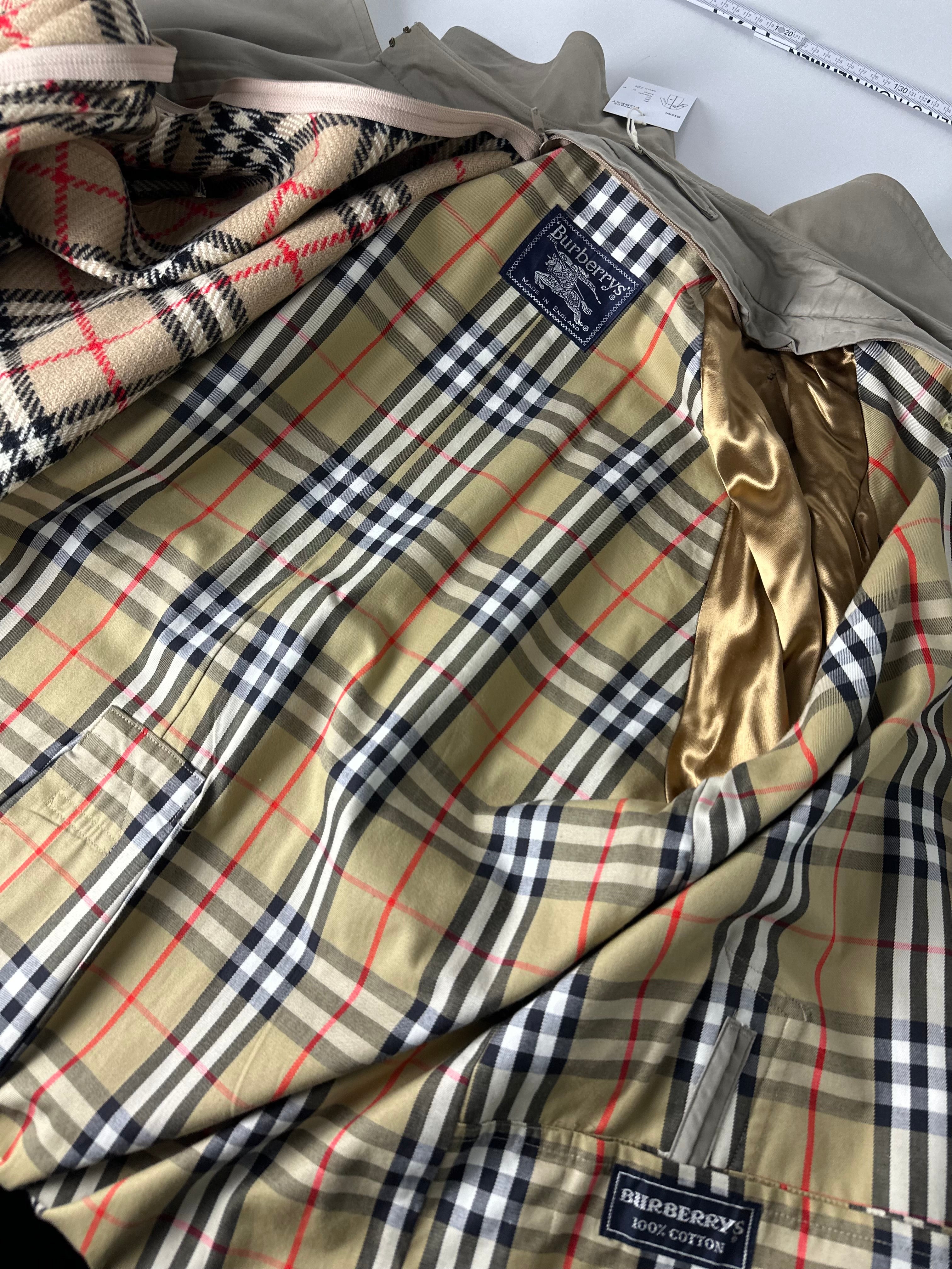 Burberrys Trenchcoat (58/XXL) including Inlet