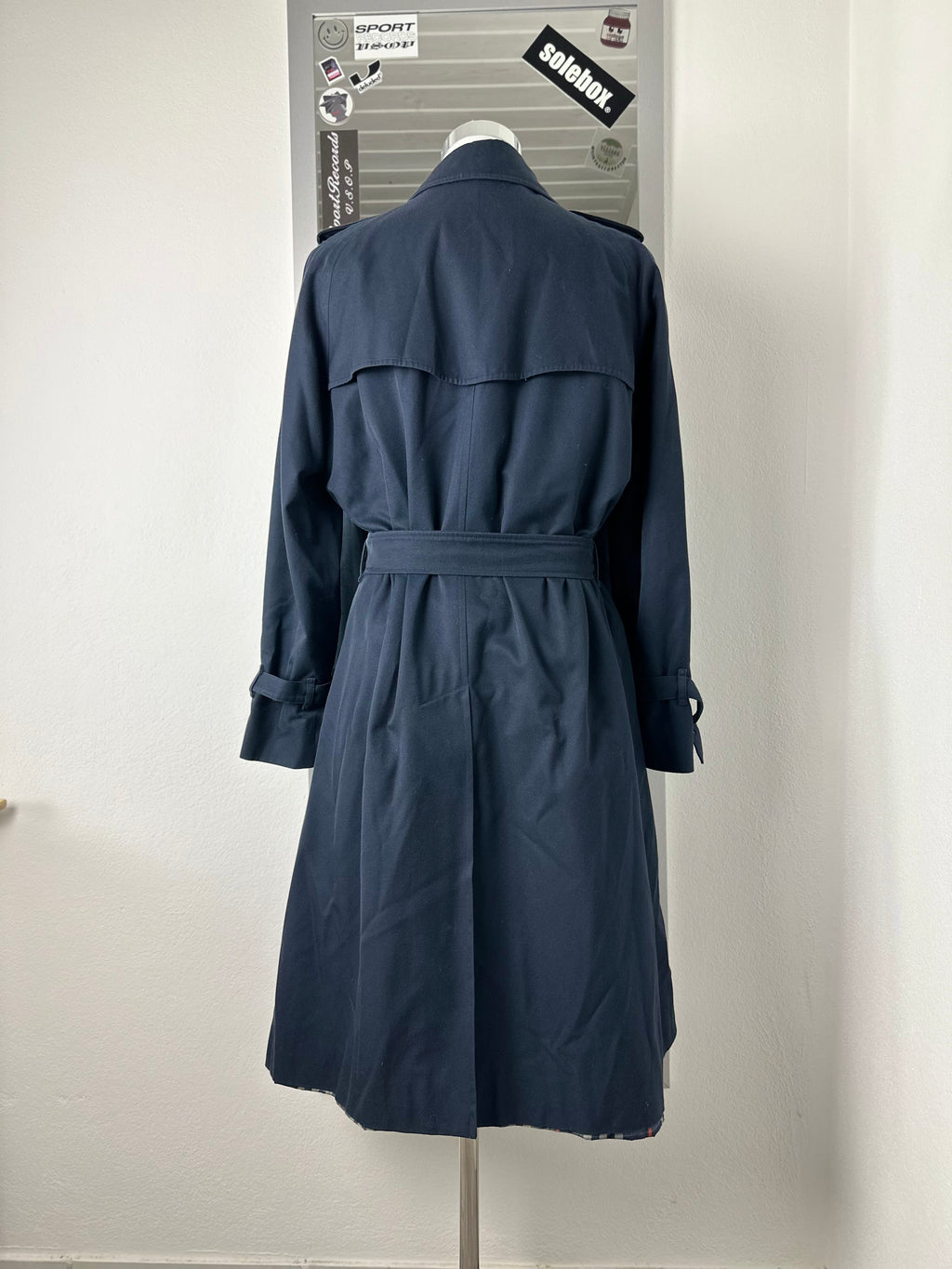 Burberrys Trenchcoat (14/L) including Inlet