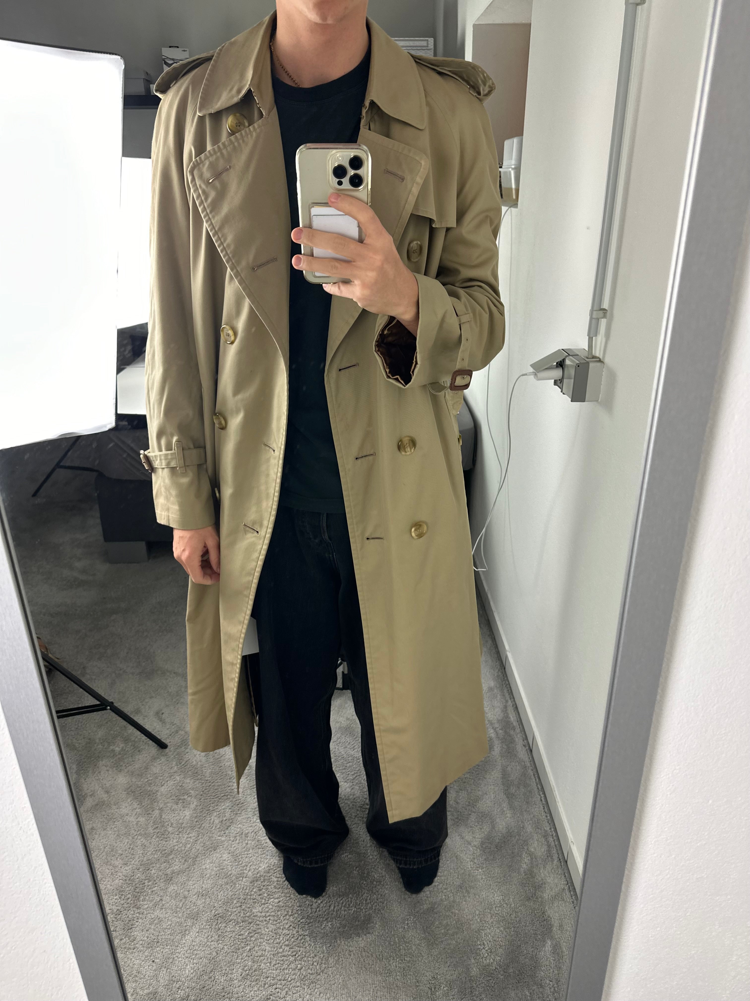 Burberrys Trenchcoat (50/L) including Inlet