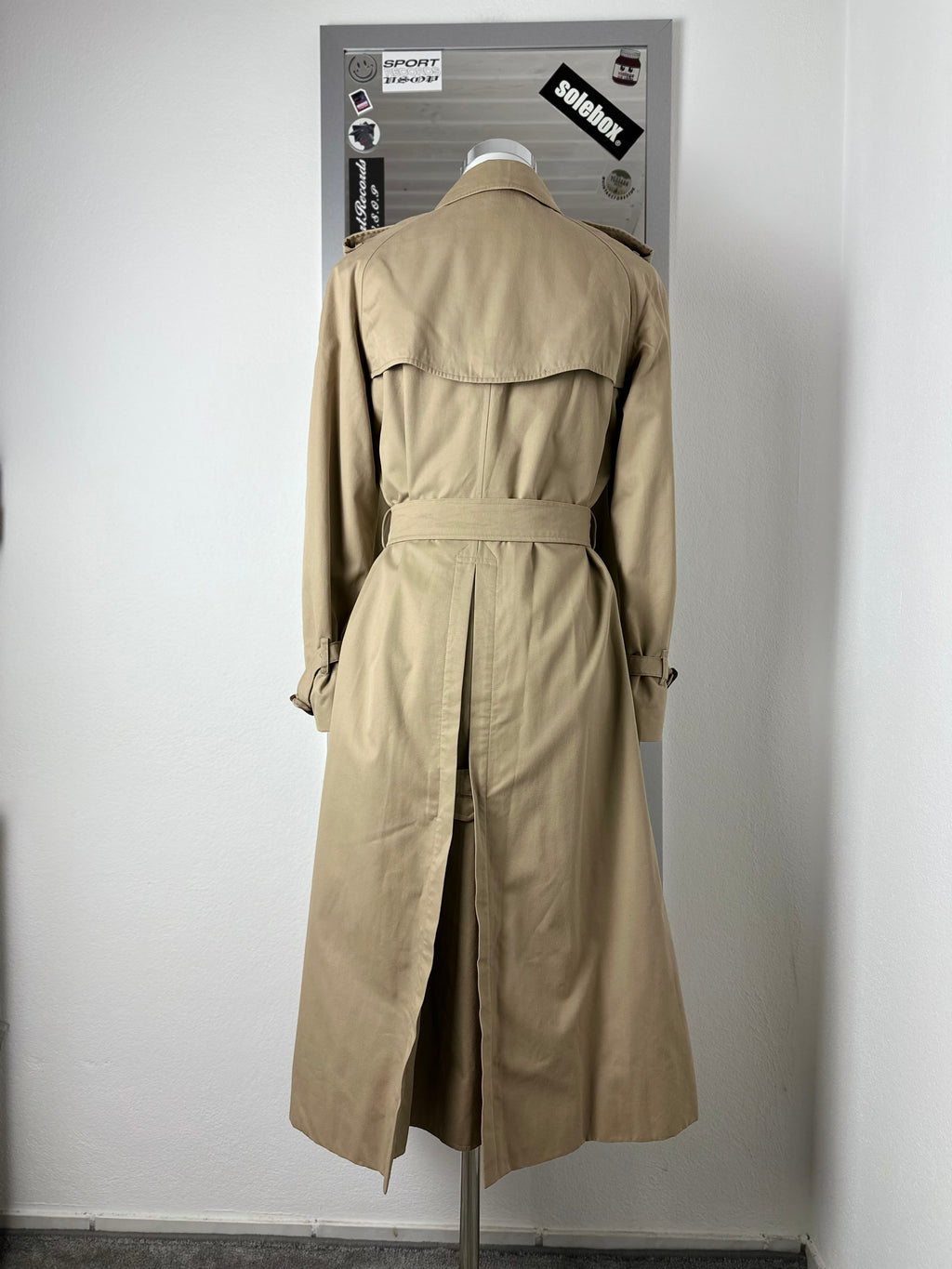 Burberrys Trenchcoat (8/XS)