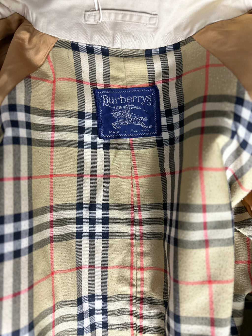 Burberrys Trenchcoat (52/L)