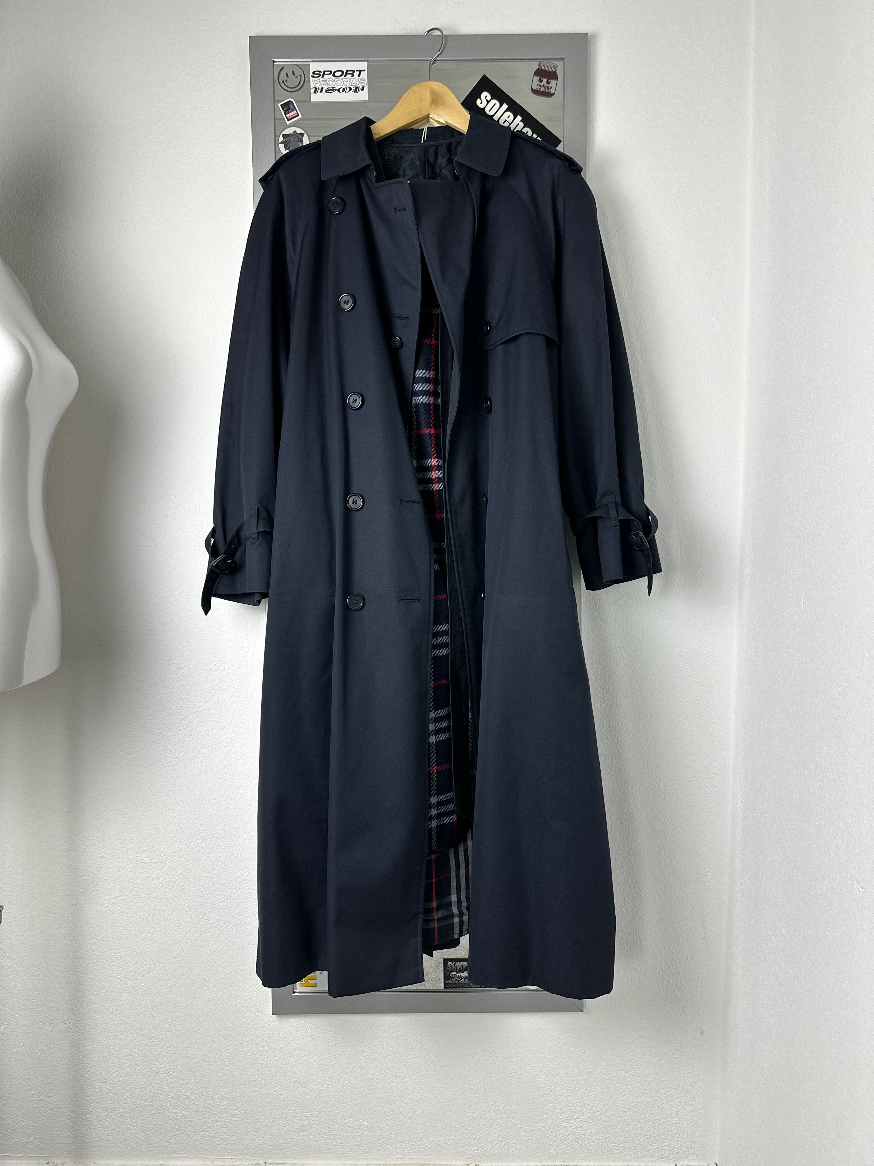 Burberrys Trenchcoat (14/L) including Inlet