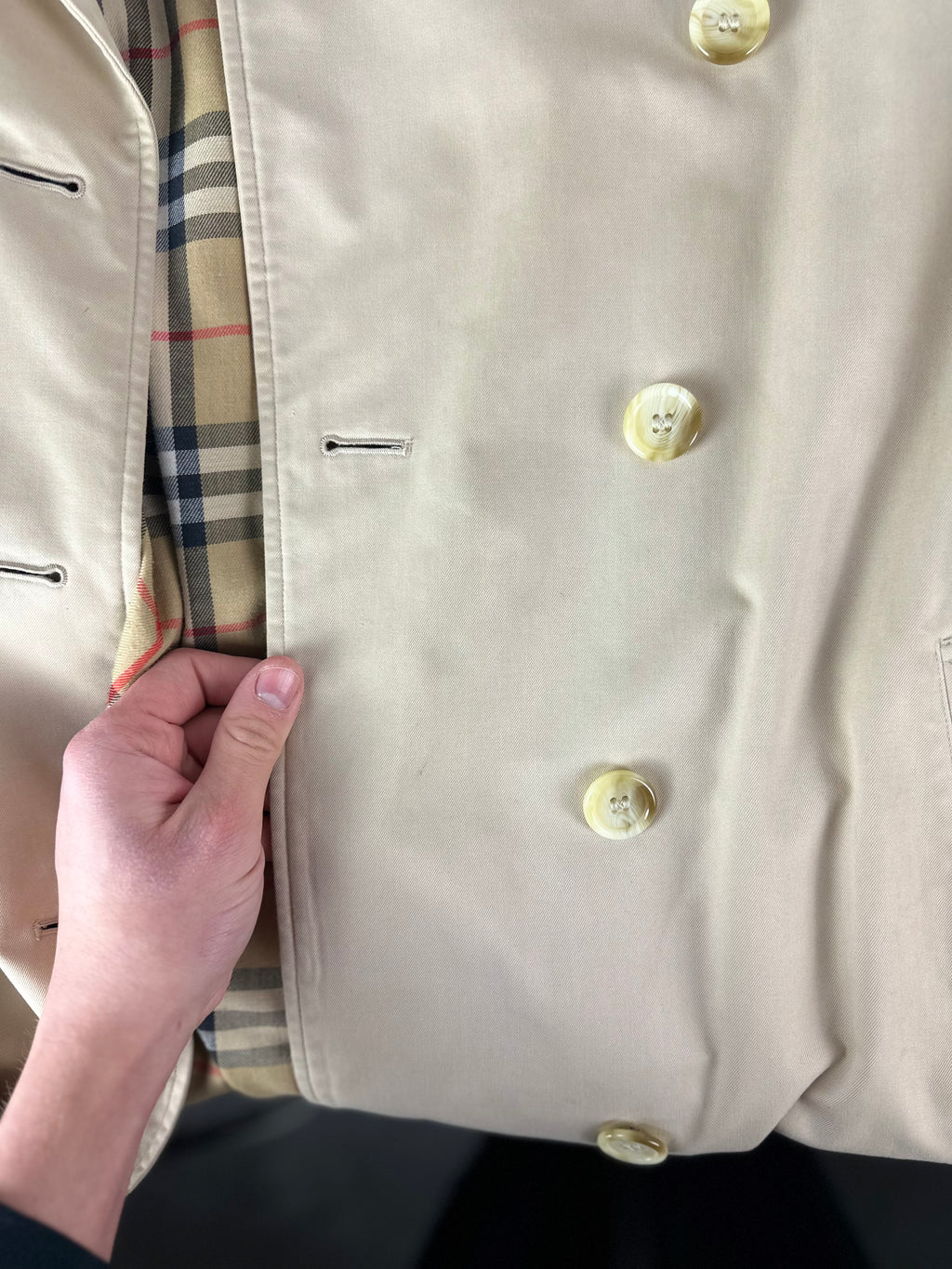 Burberrys Trenchcoat (12/M)