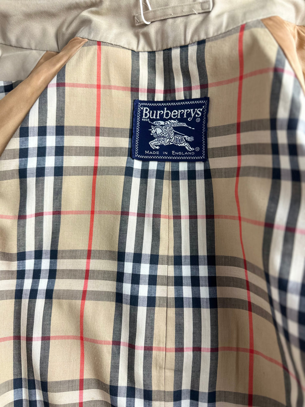 Burberrys Trenchcoat (52/L)