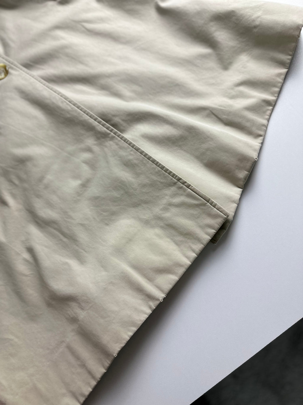 Burberrys Trenchcoat (10/S)