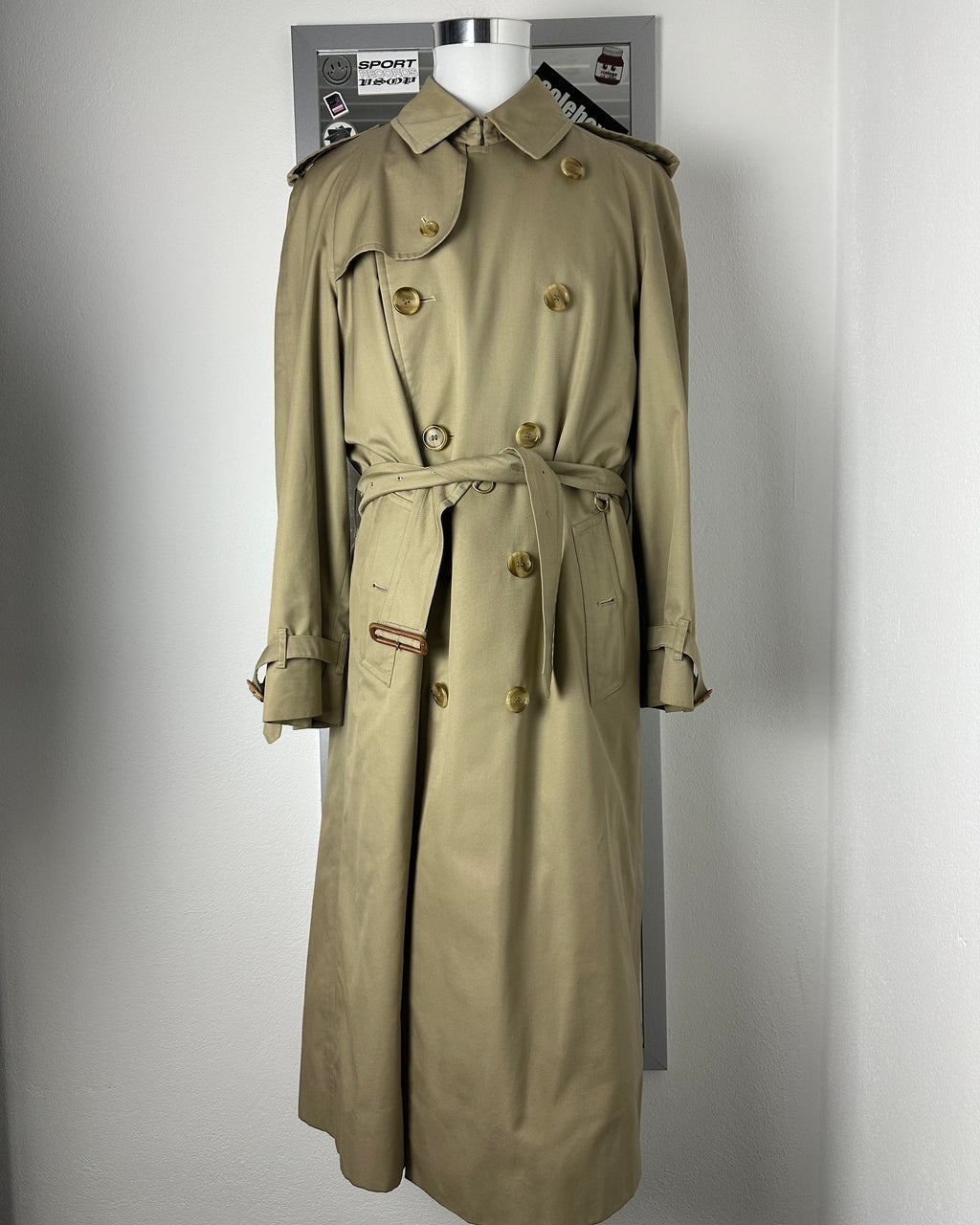 Burberrys Trenchcoat (50/L) including Inlet