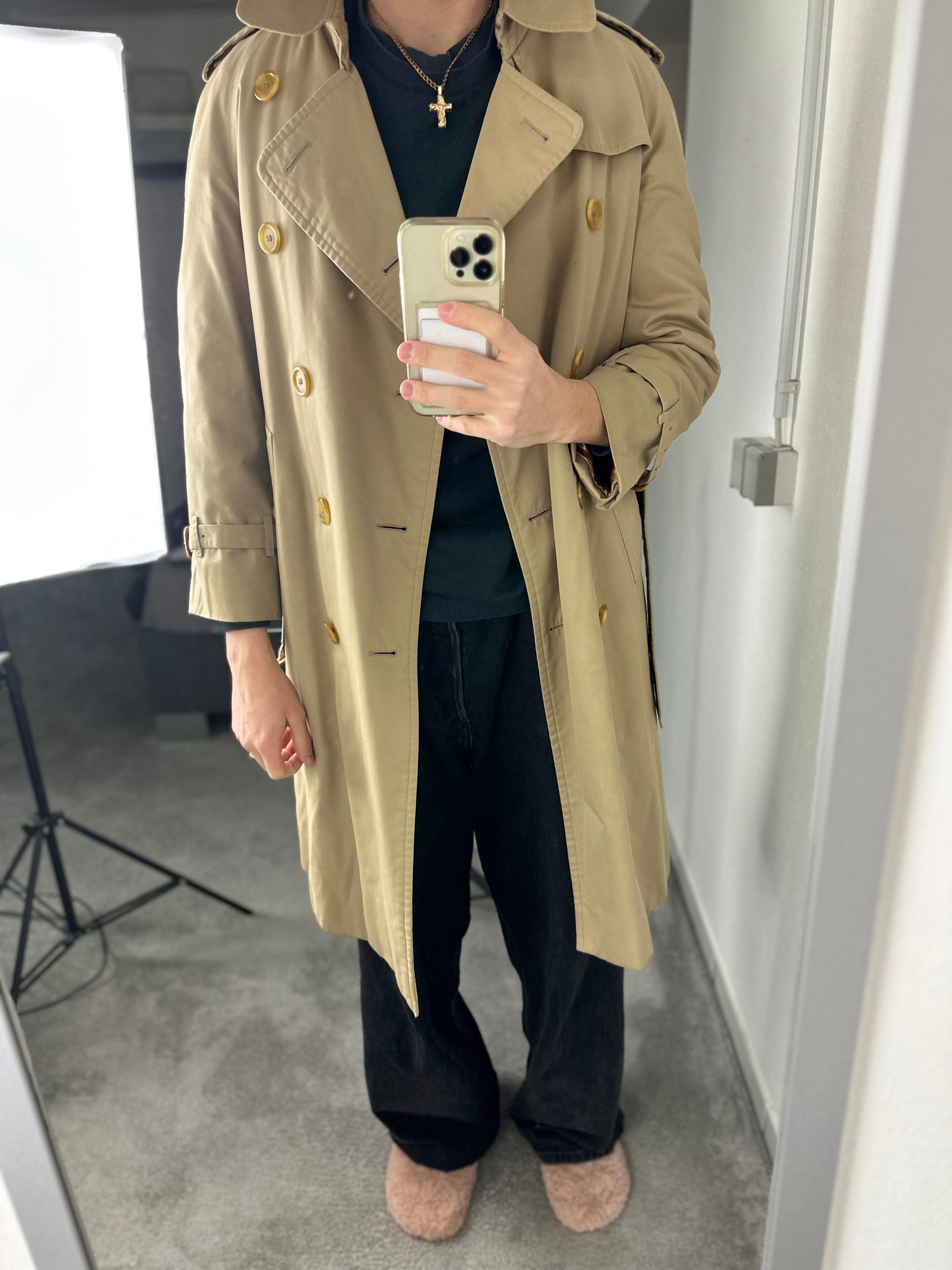 Burberrys Trenchcoat (46/S) including Inlet