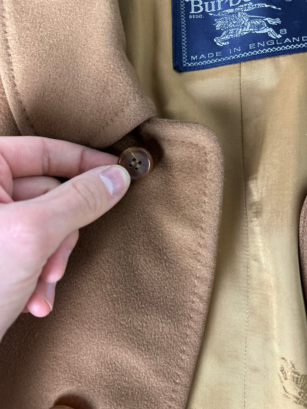 Burberrys Coat (52/L)