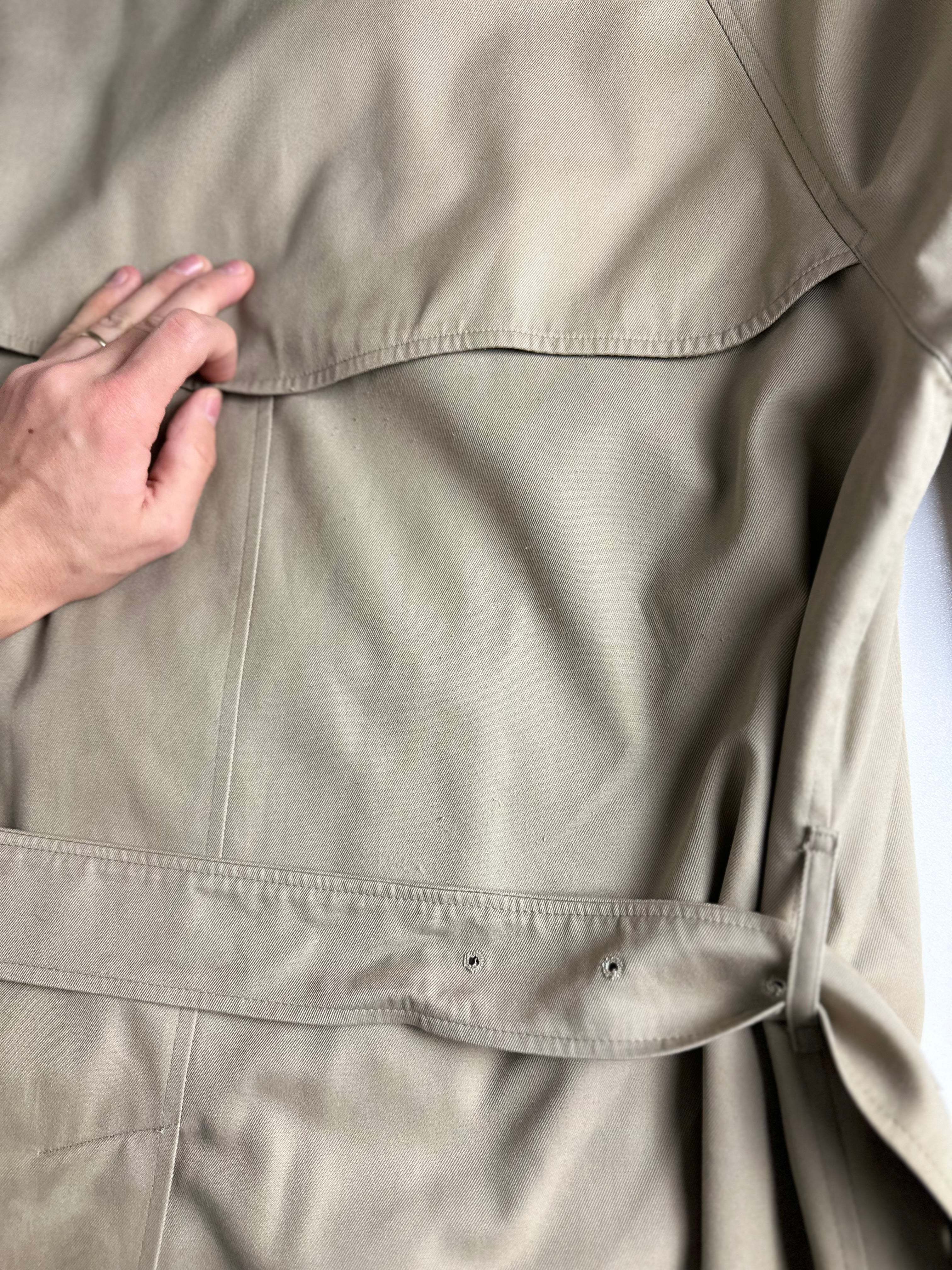 Burberrys Trenchcoat (50/L)