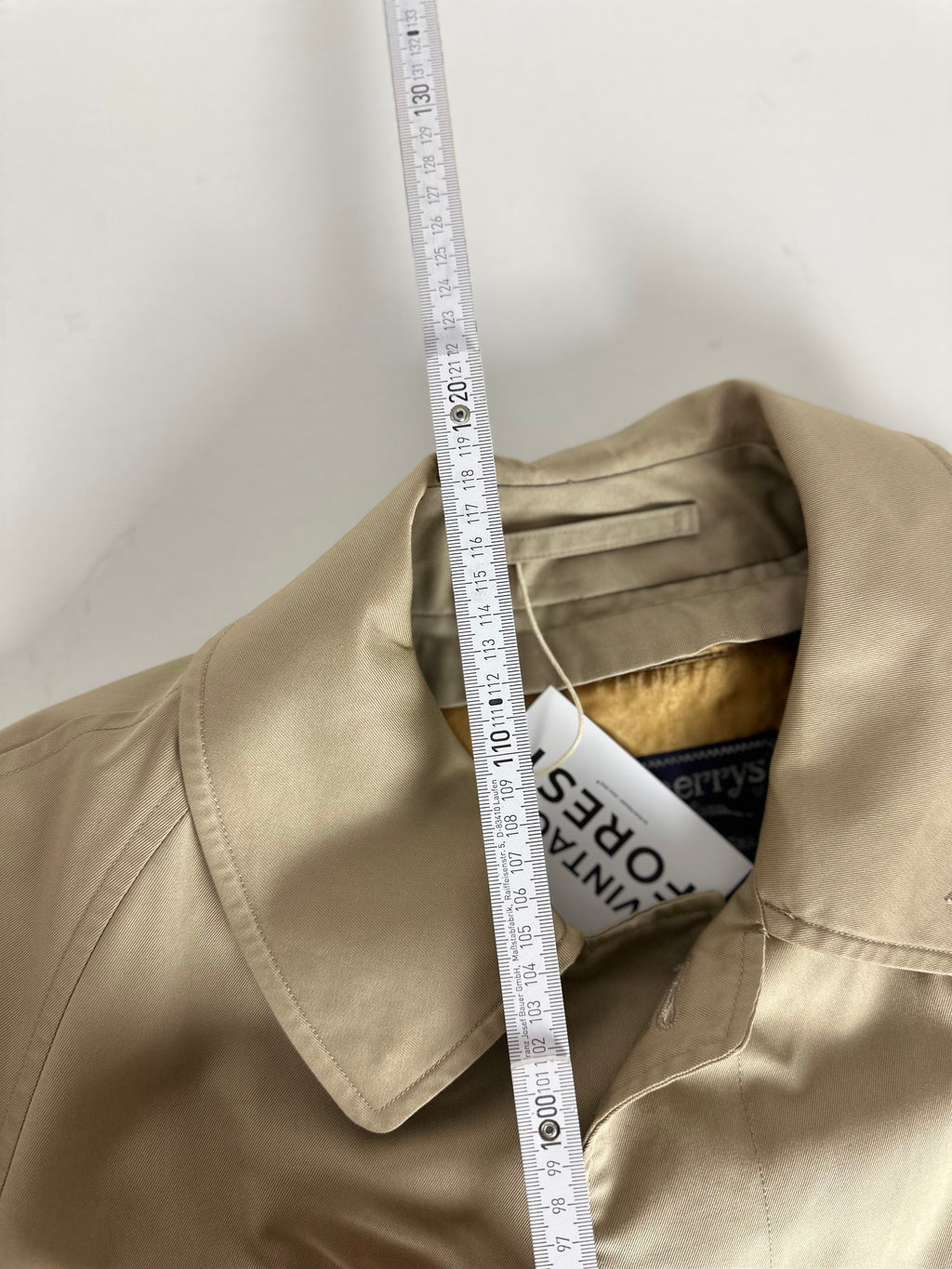 Burberrys Carcoat (48/M) including Inlet