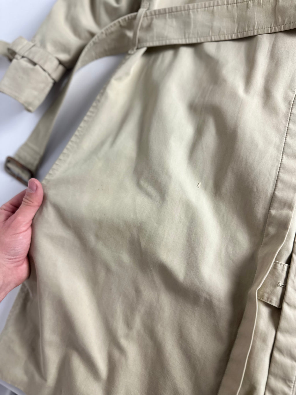 Burberrys Trenchcoat (10/S)