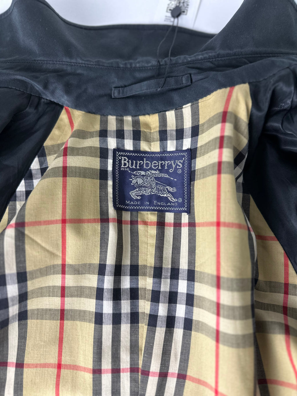 Burberrys Trenchcoat (8/XS)