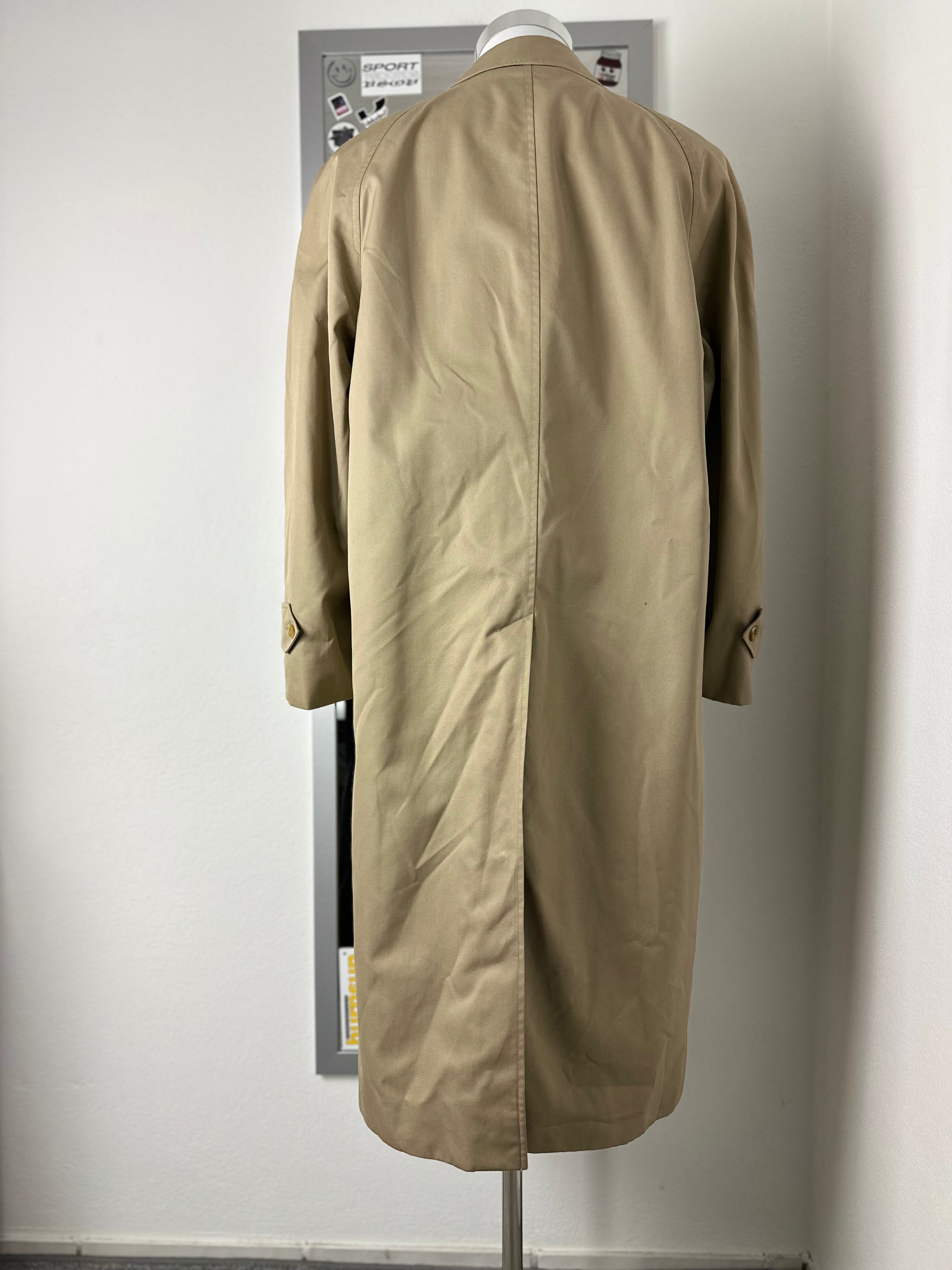 Burberrys Carcoat (48/M) including Inlet