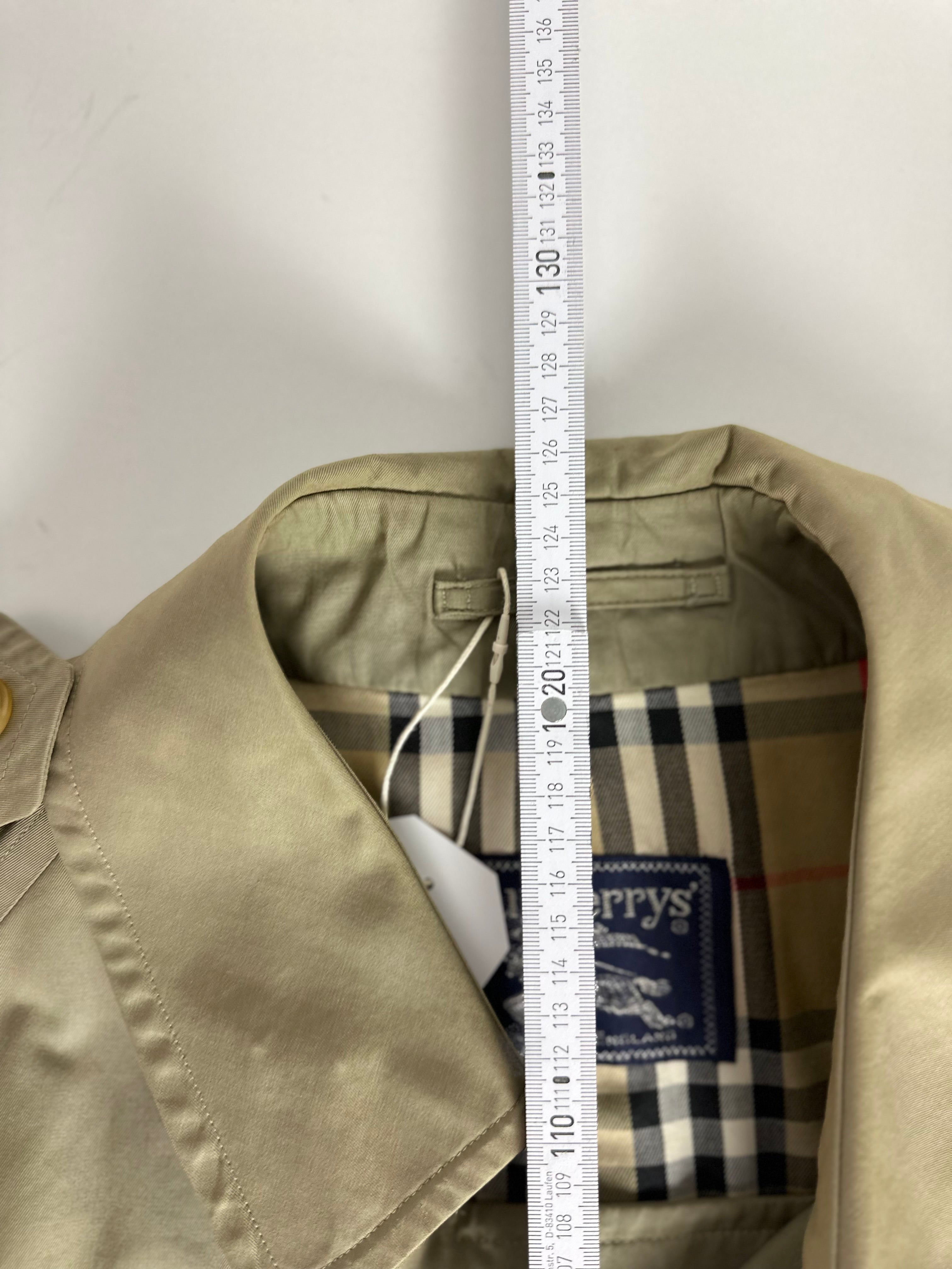Burberrys Trenchcoat (52/L)