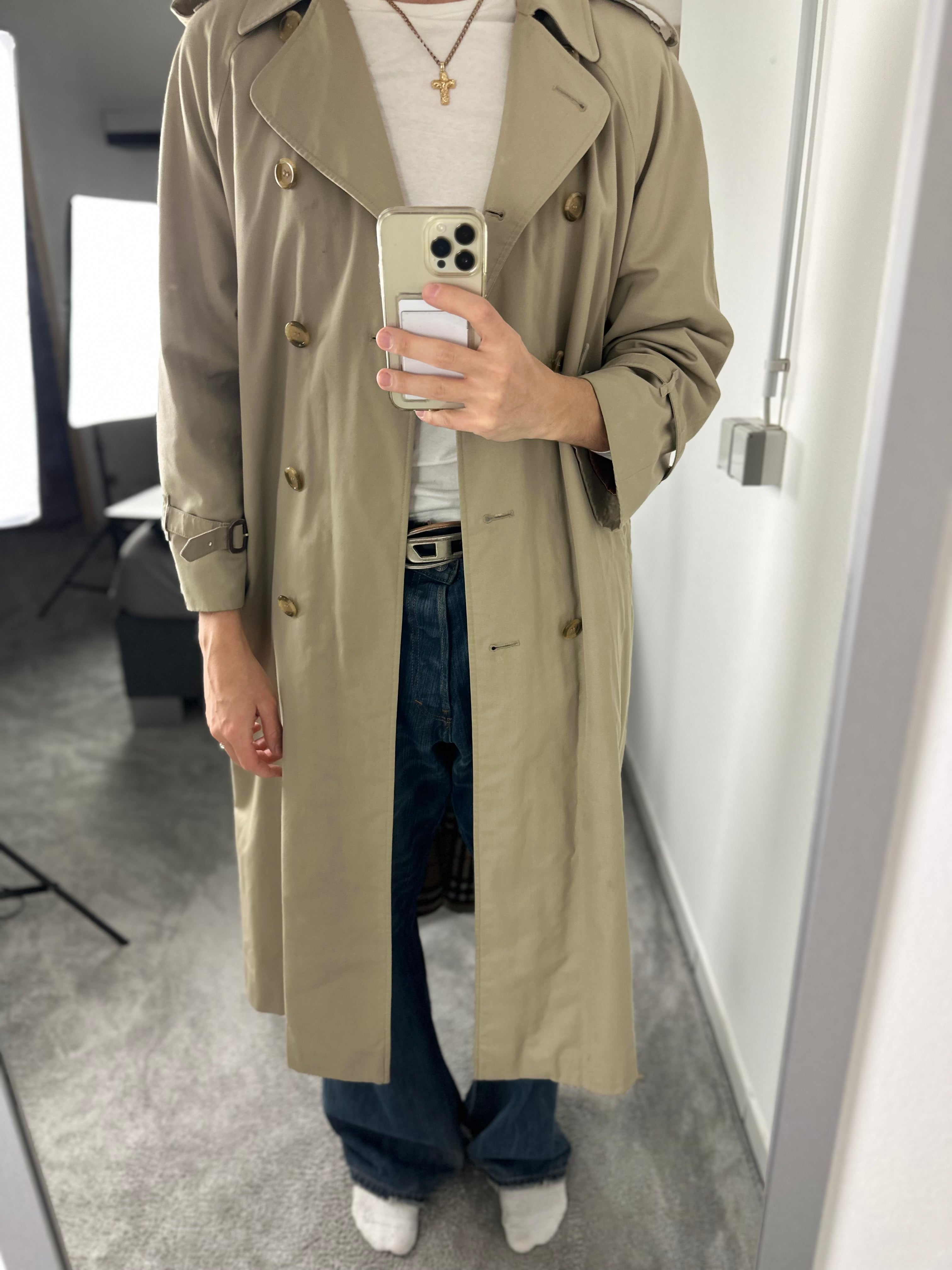Burberrys Trenchcoat (16/XL) including Inlet