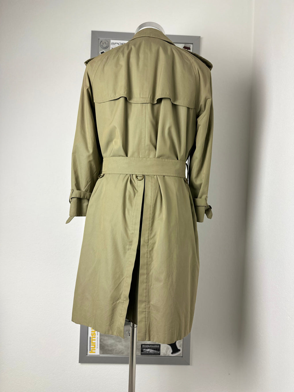 Burberrys Trenchcoat (46/S) including Inlet