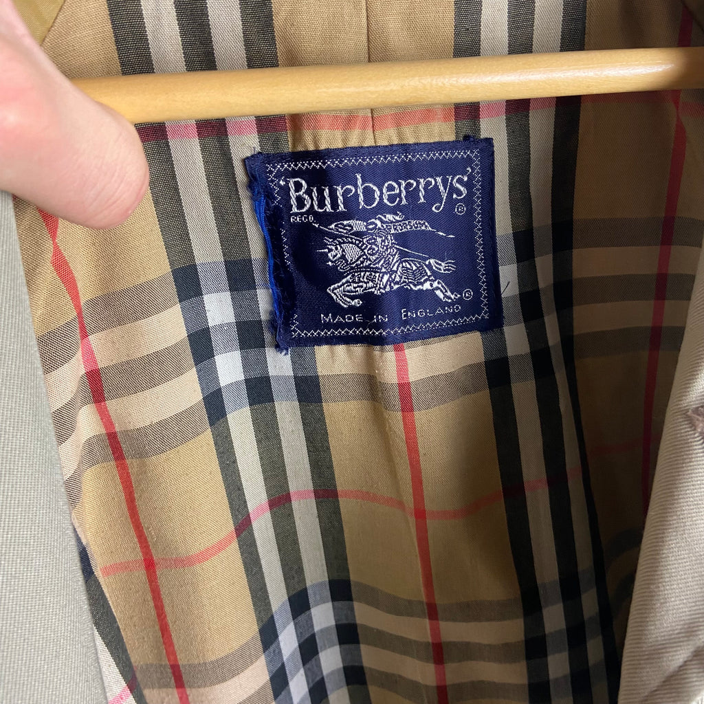 Burberry Trenchcoat Size 50/L