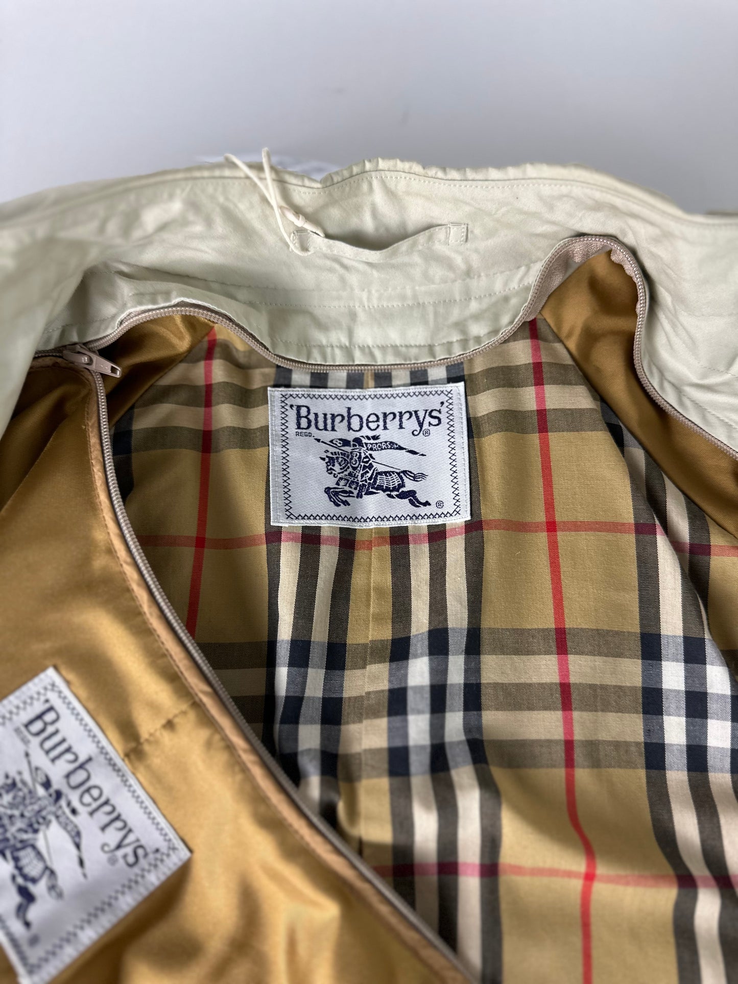 Vintage Burberry Trench Coat Size 14 L With Lining