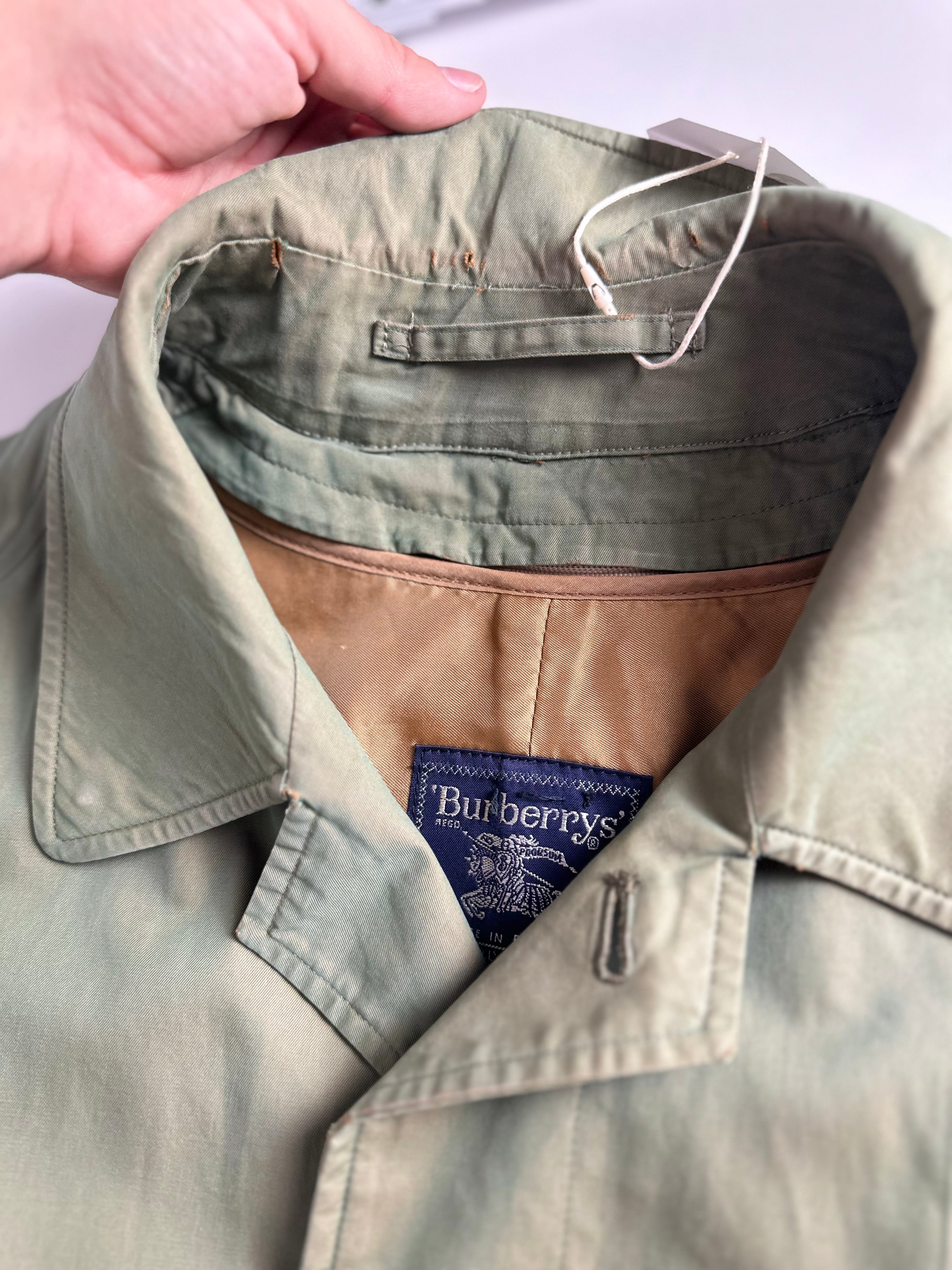Burberrys Carcoat (48/M) including Inlet
