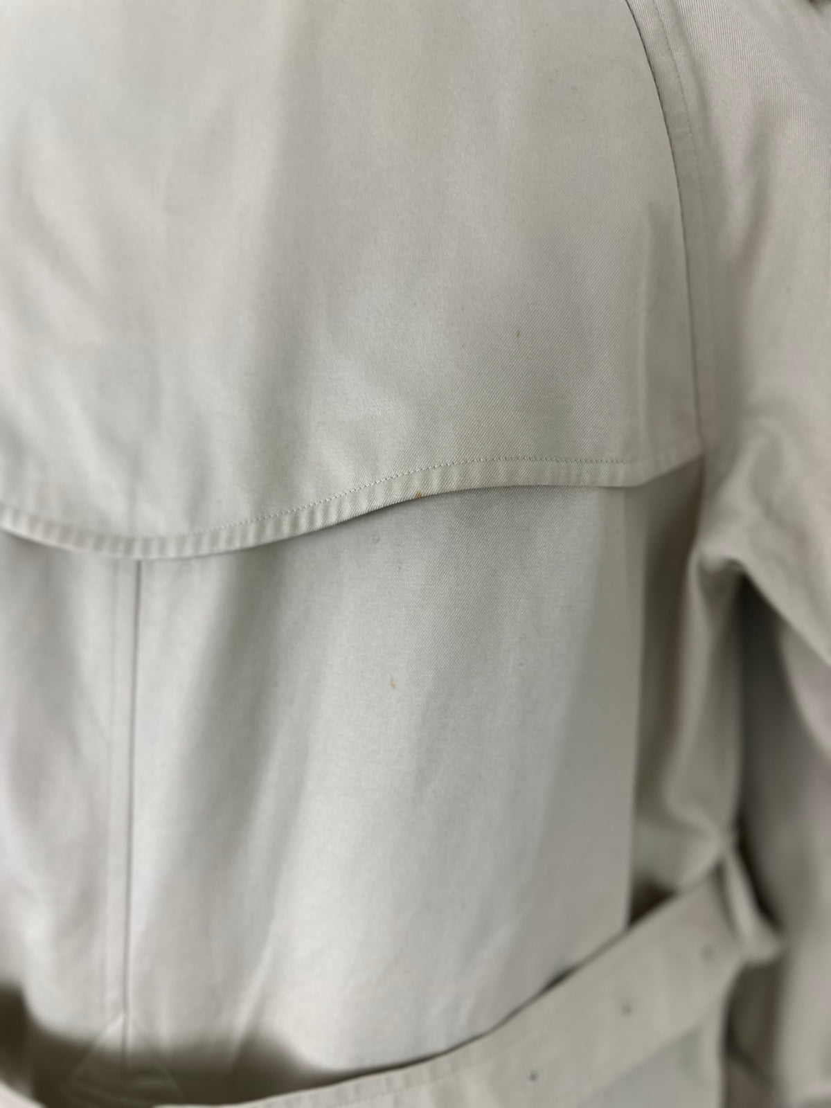Vintage Burberry Trench Coat Creme Size 10 S With Lining