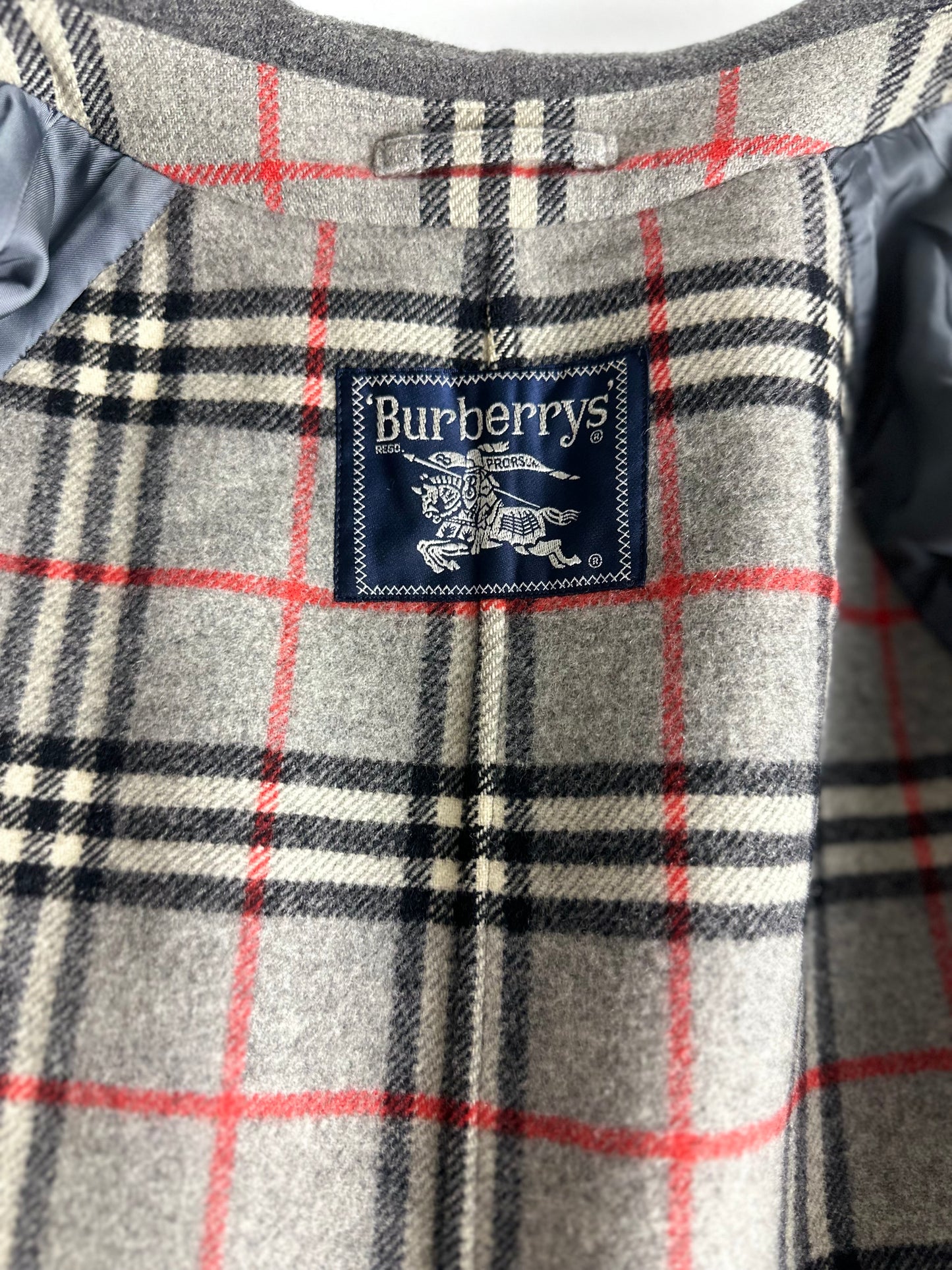 Burberrys Coat (48/M)
