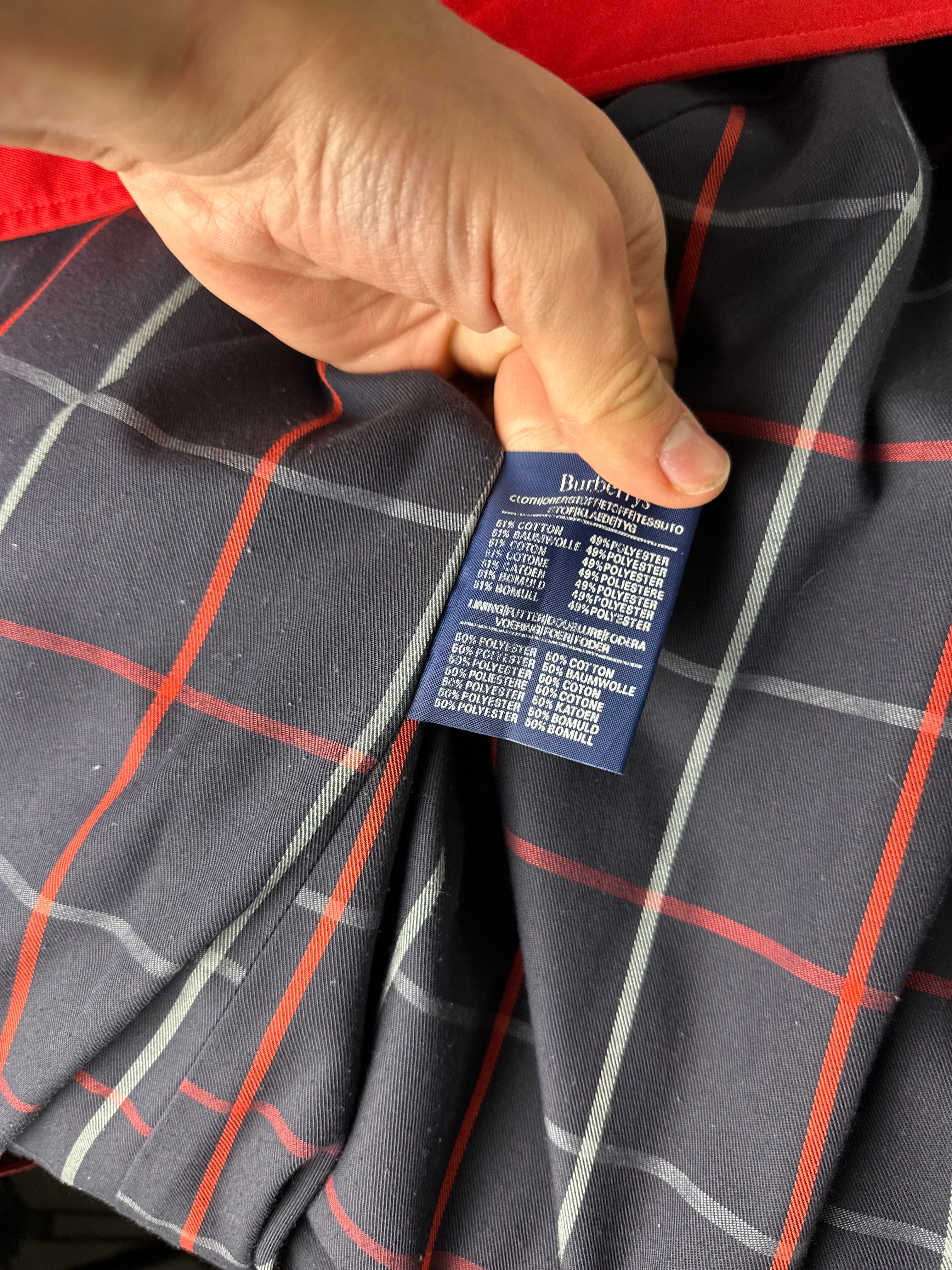 Burberrys Trenchcoat (14/L)
