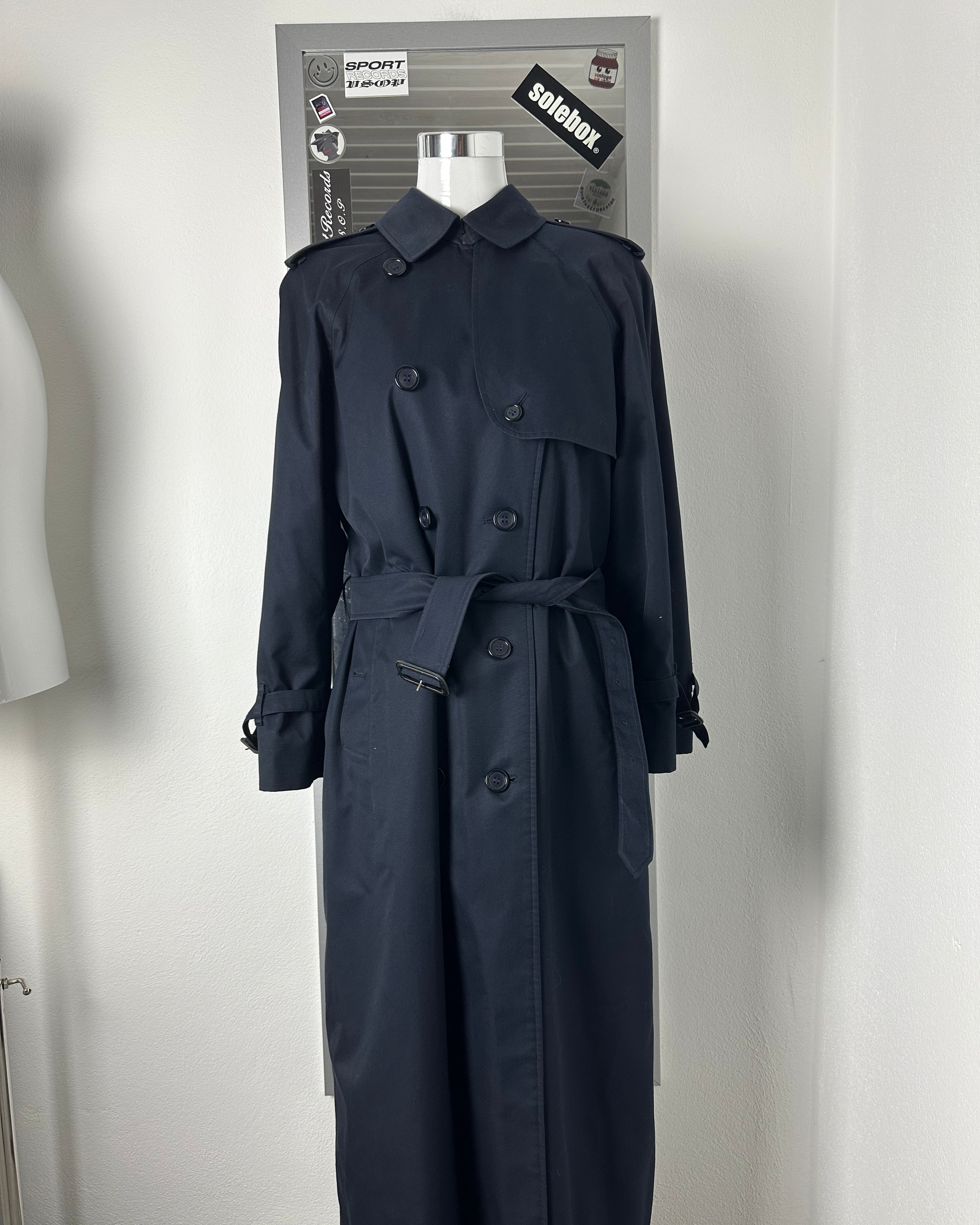 Burberrys Trenchcoat (14/L) including Inlet