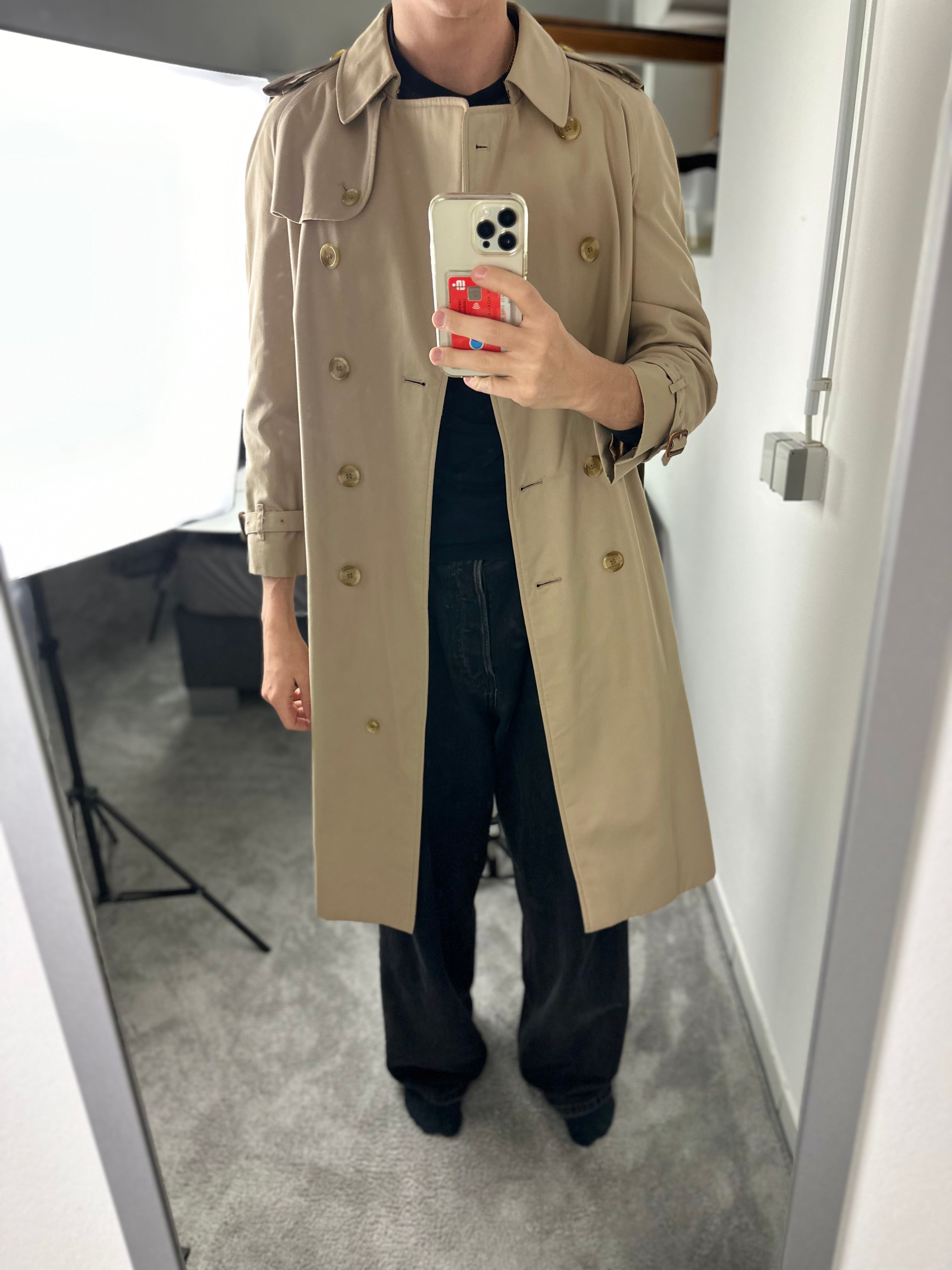 Burberrys Trenchcoat (12/M)