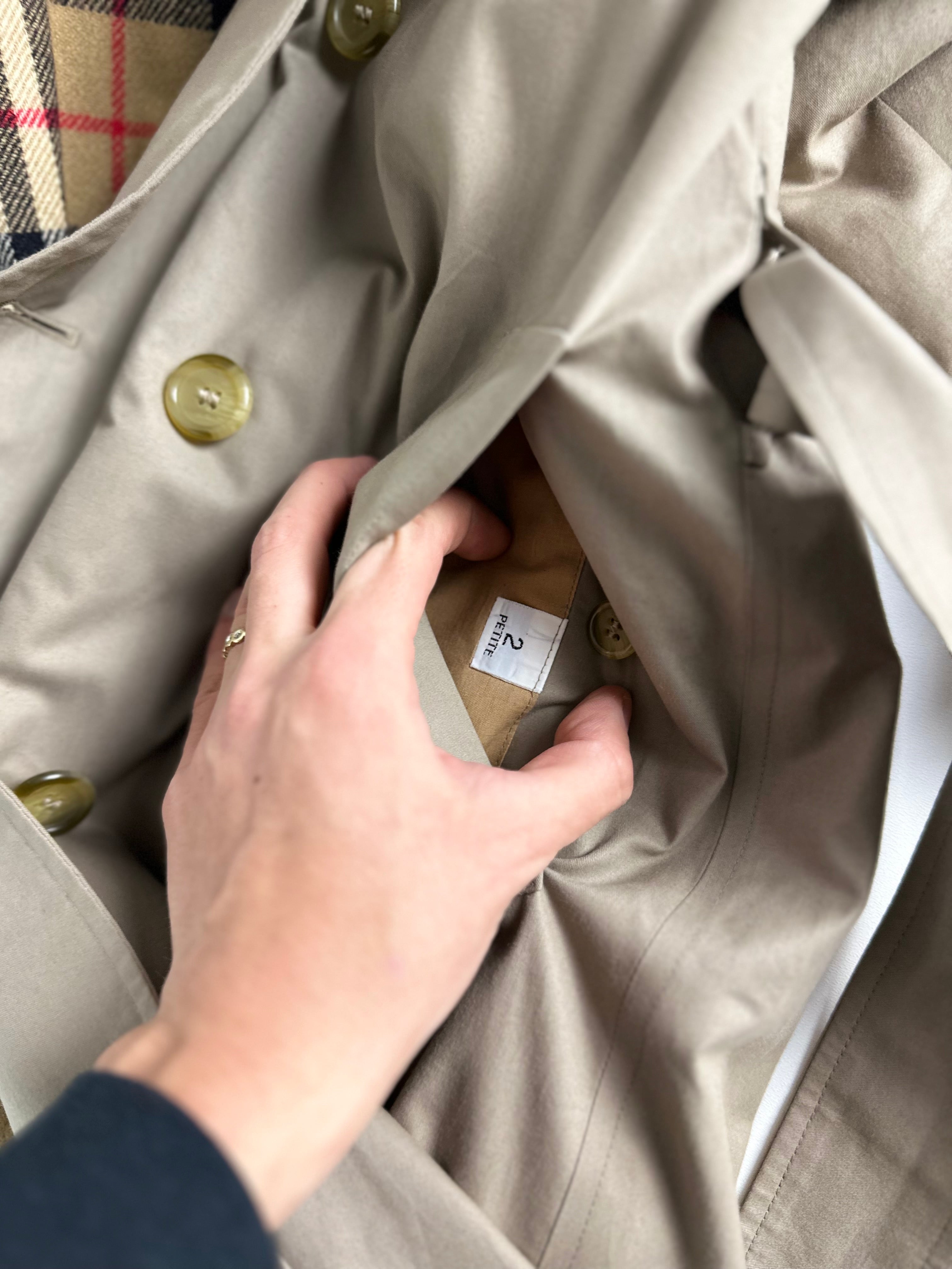 Burberrys Trenchcoat (8/XS) including Inlet