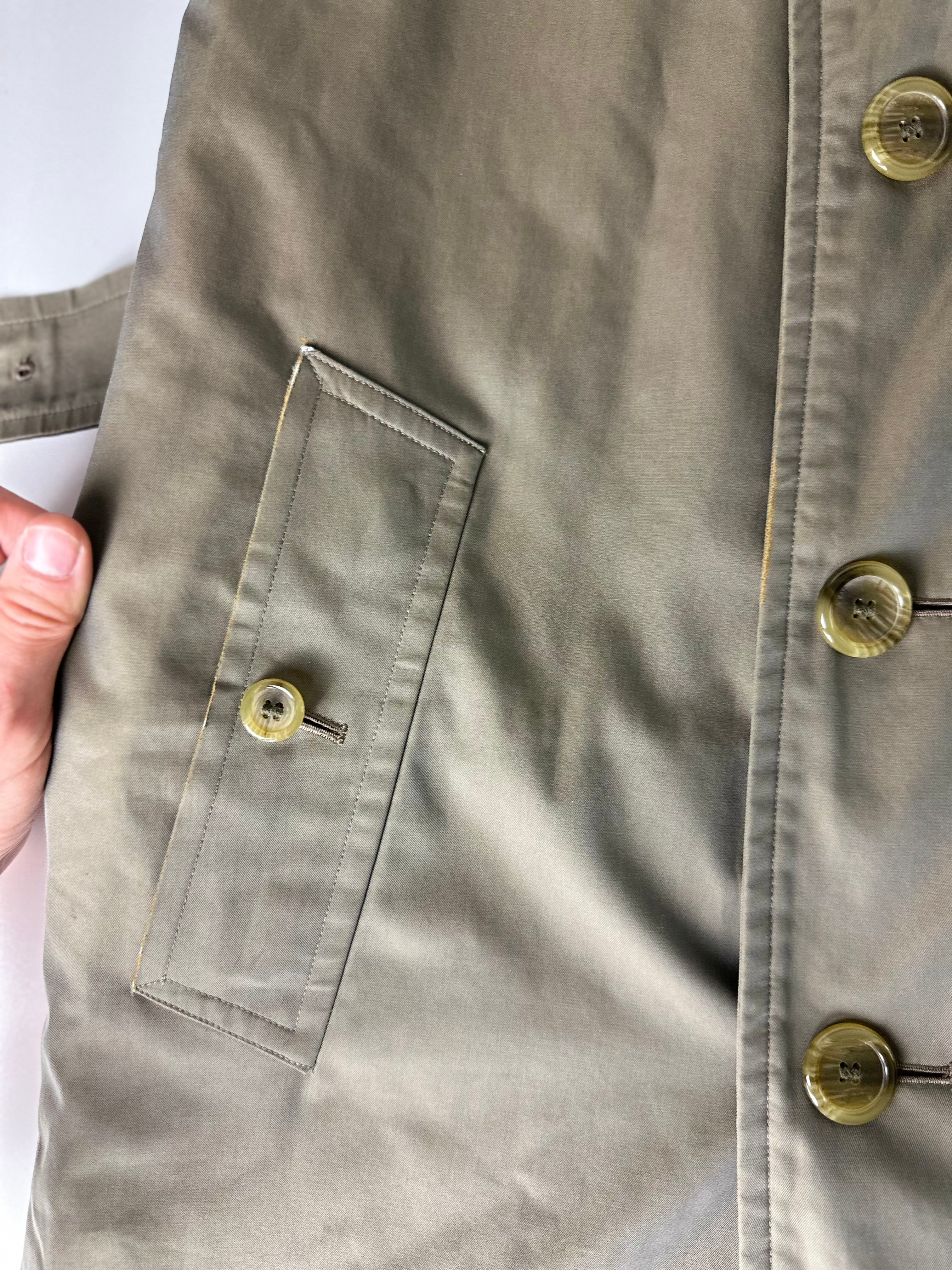 Burberrys Trenchcoat (52/L) including Inlet