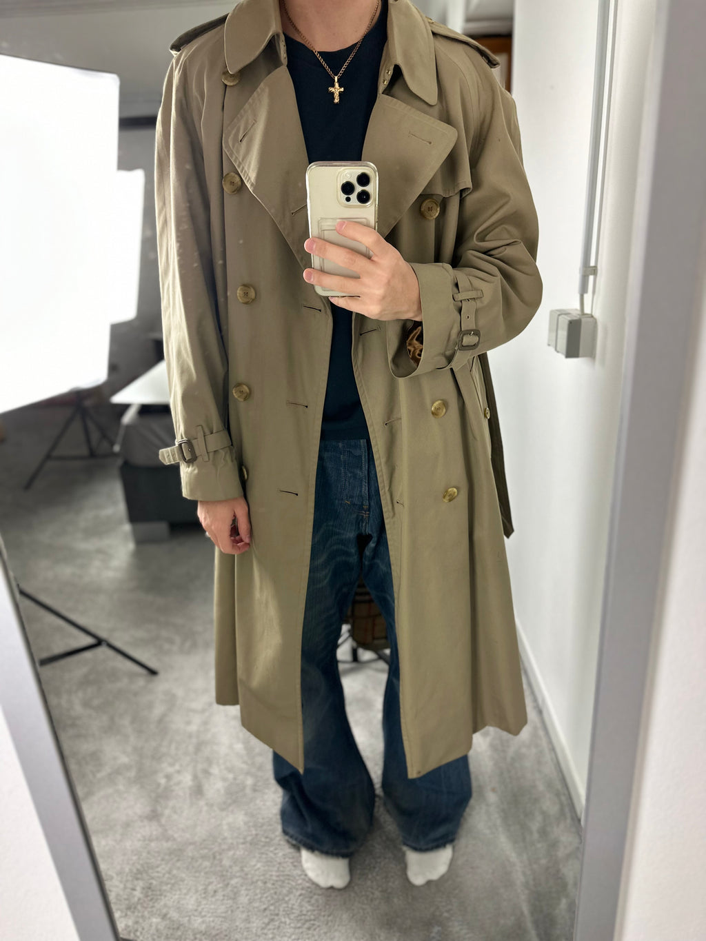 Burberrys Trenchcoat (52/L) including Inlet