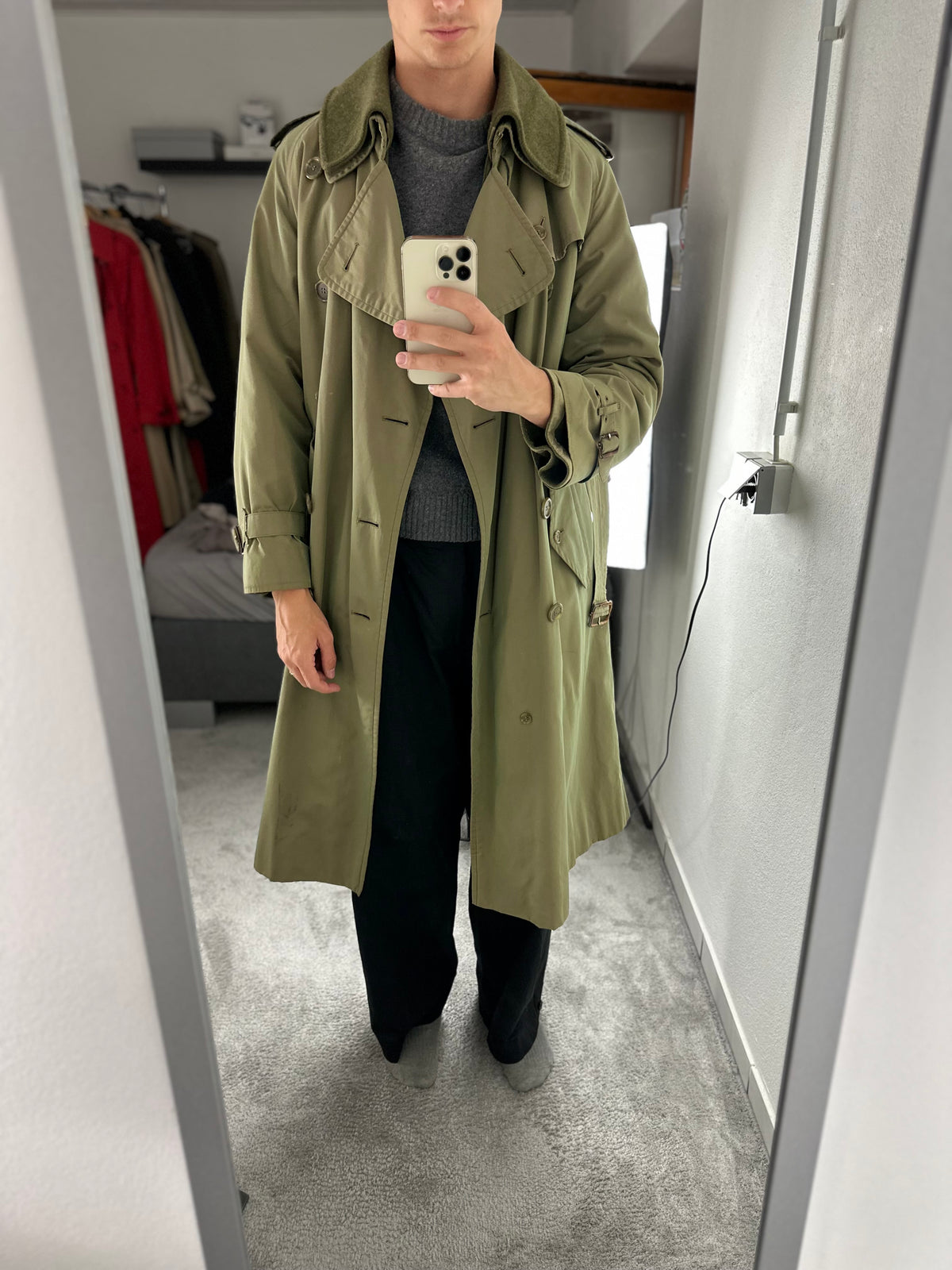 Vintage Burberry Trench Coat Khaki Size 48 M With Lining
